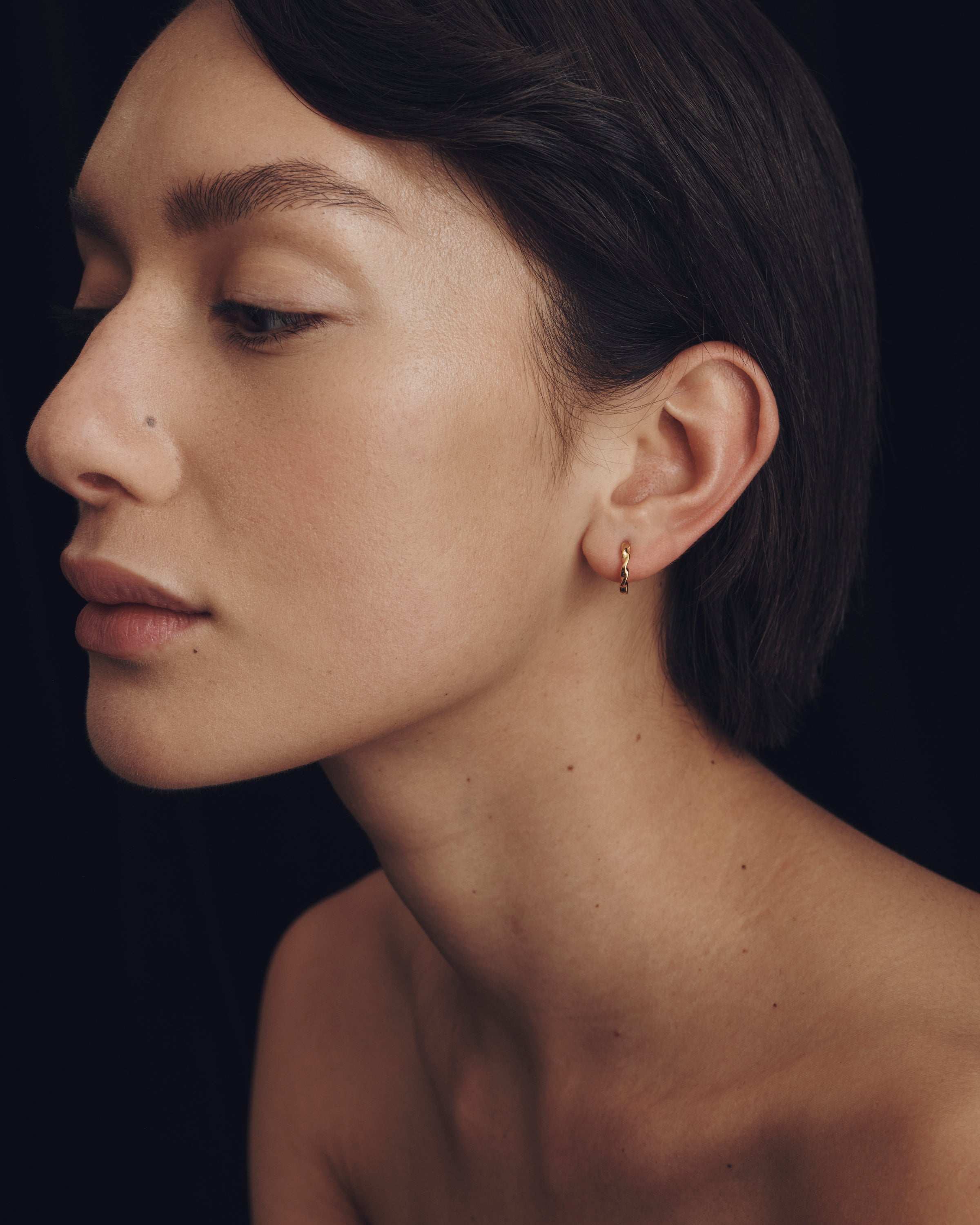 Helix Huggie Earrings Gold Vermeil