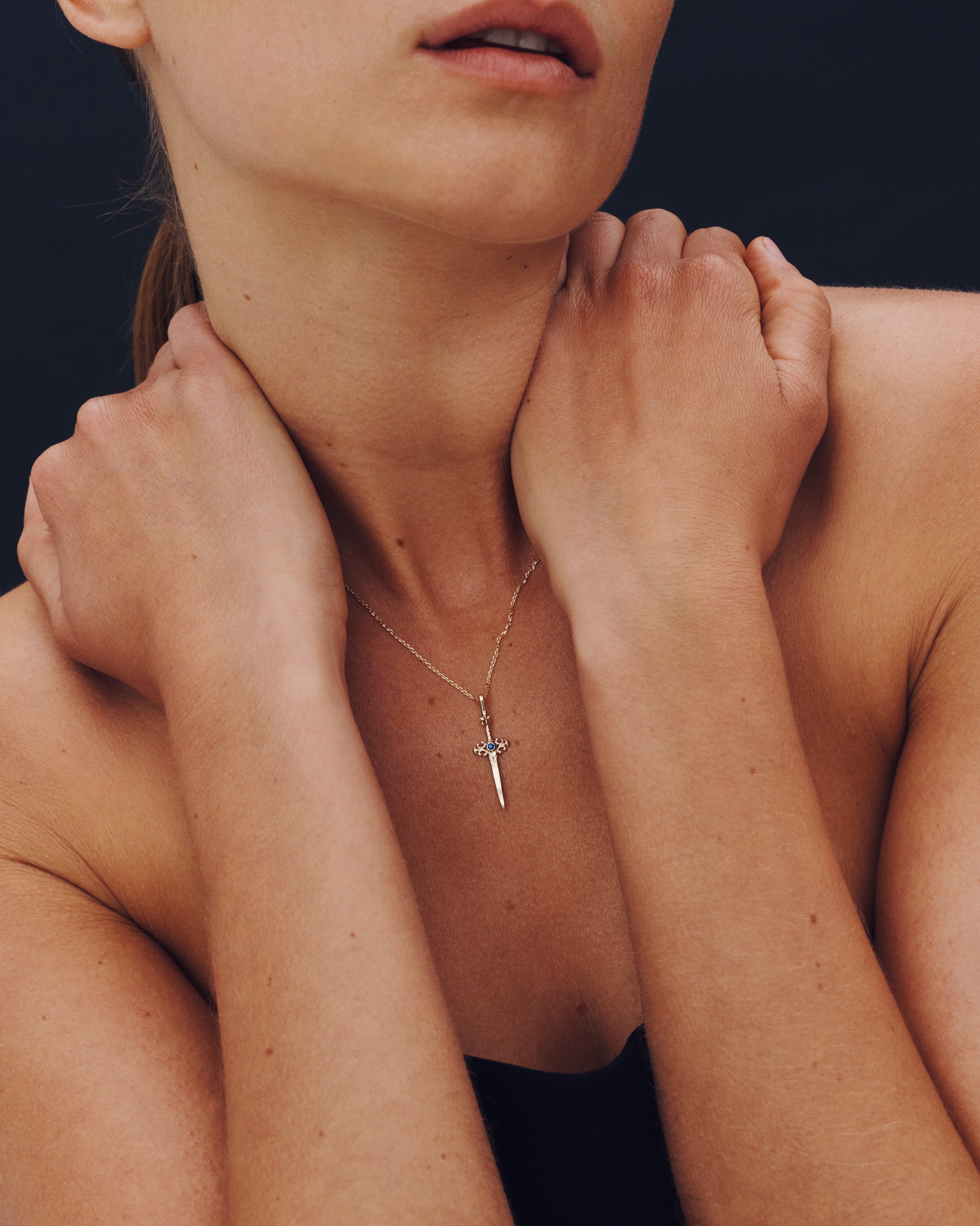 Themis Necklace Small Solid Gold