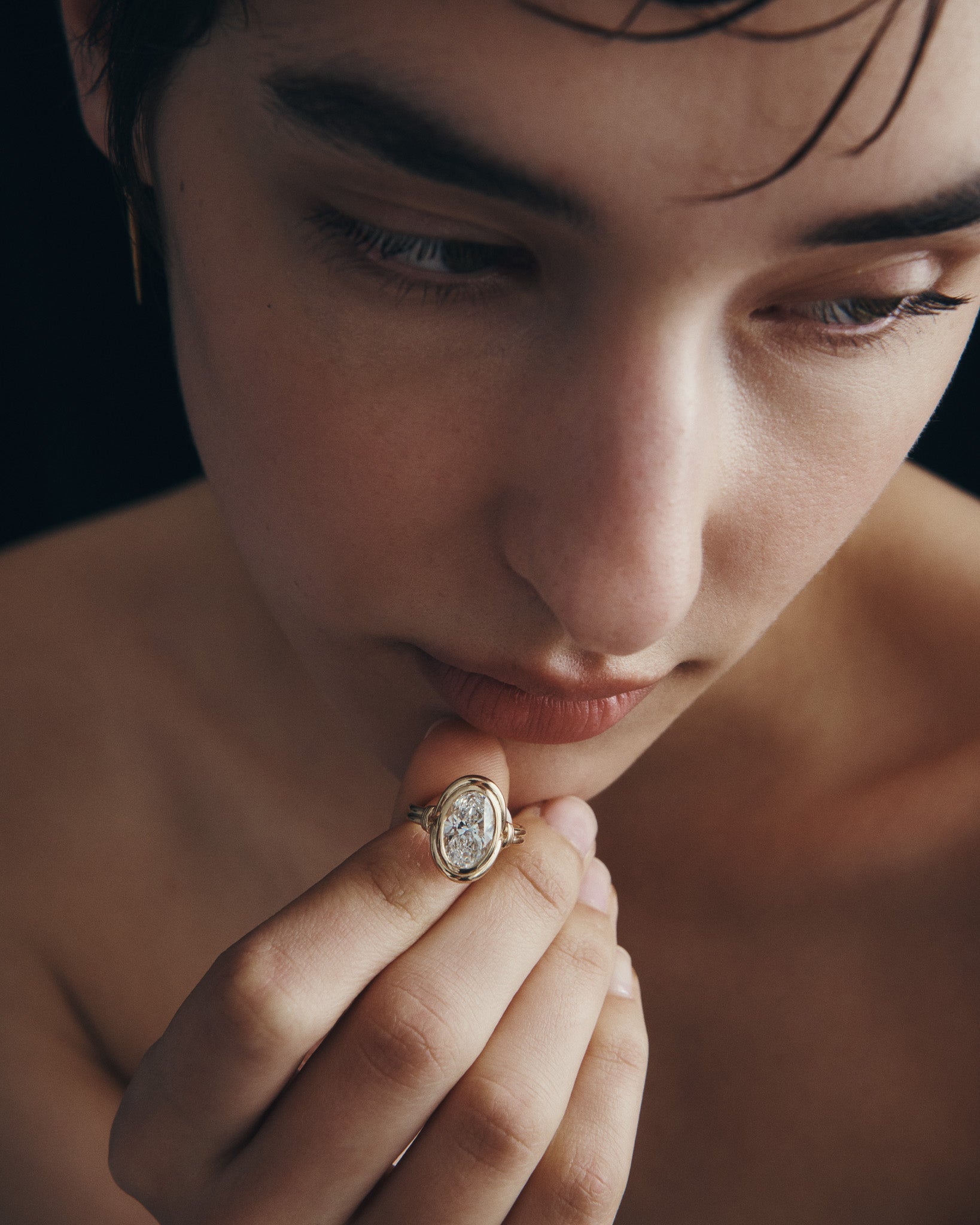 Aura Diamond Ring Solid Gold