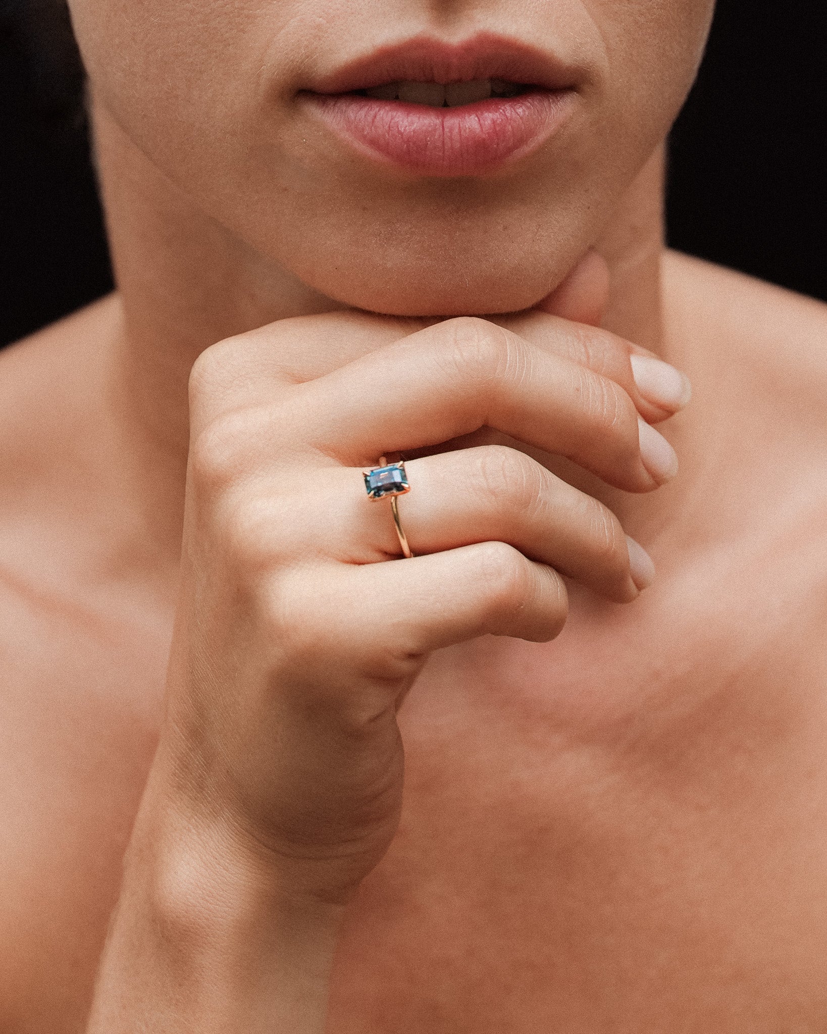 Adama Emerald Cut Ring Solitaire 1.58ct Green Sapphire Solid Gold