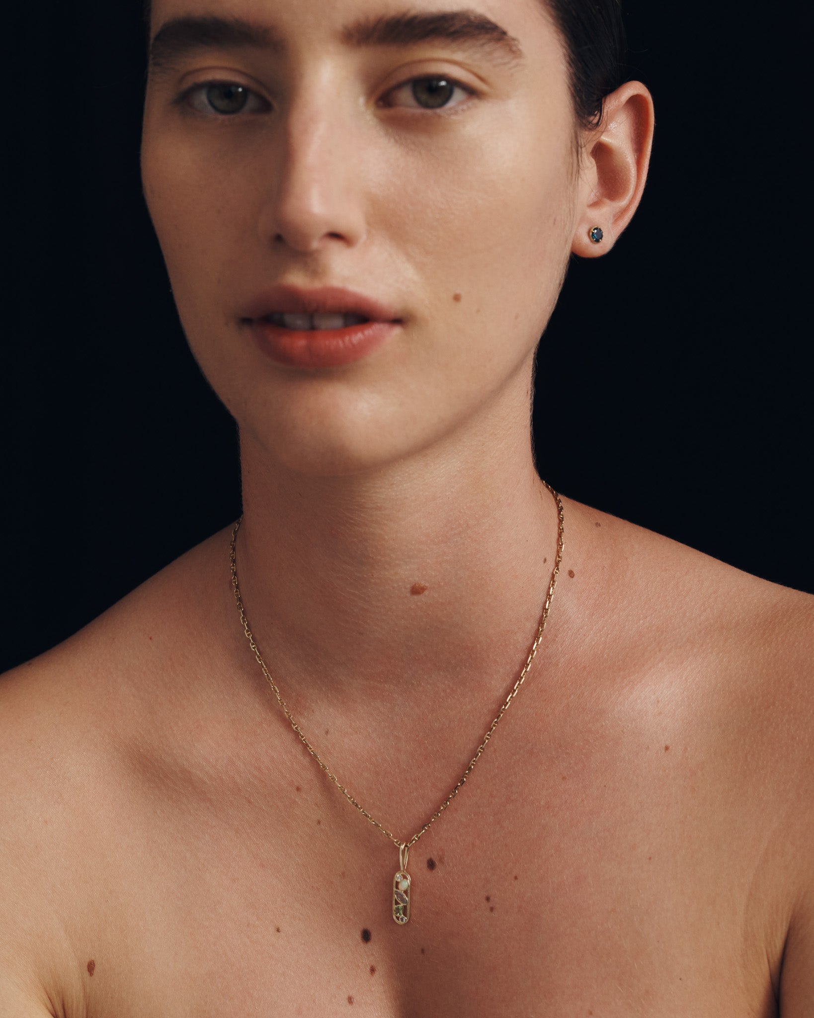 Amara Pendant Solid Gold