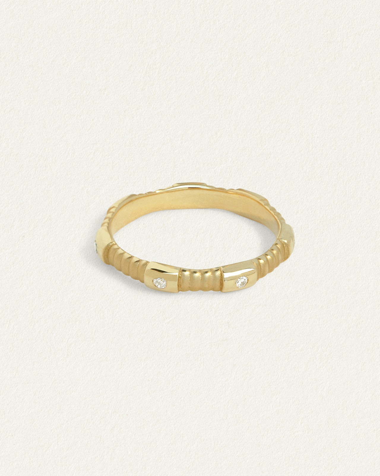 Amari Ring Diamond Solid Gold