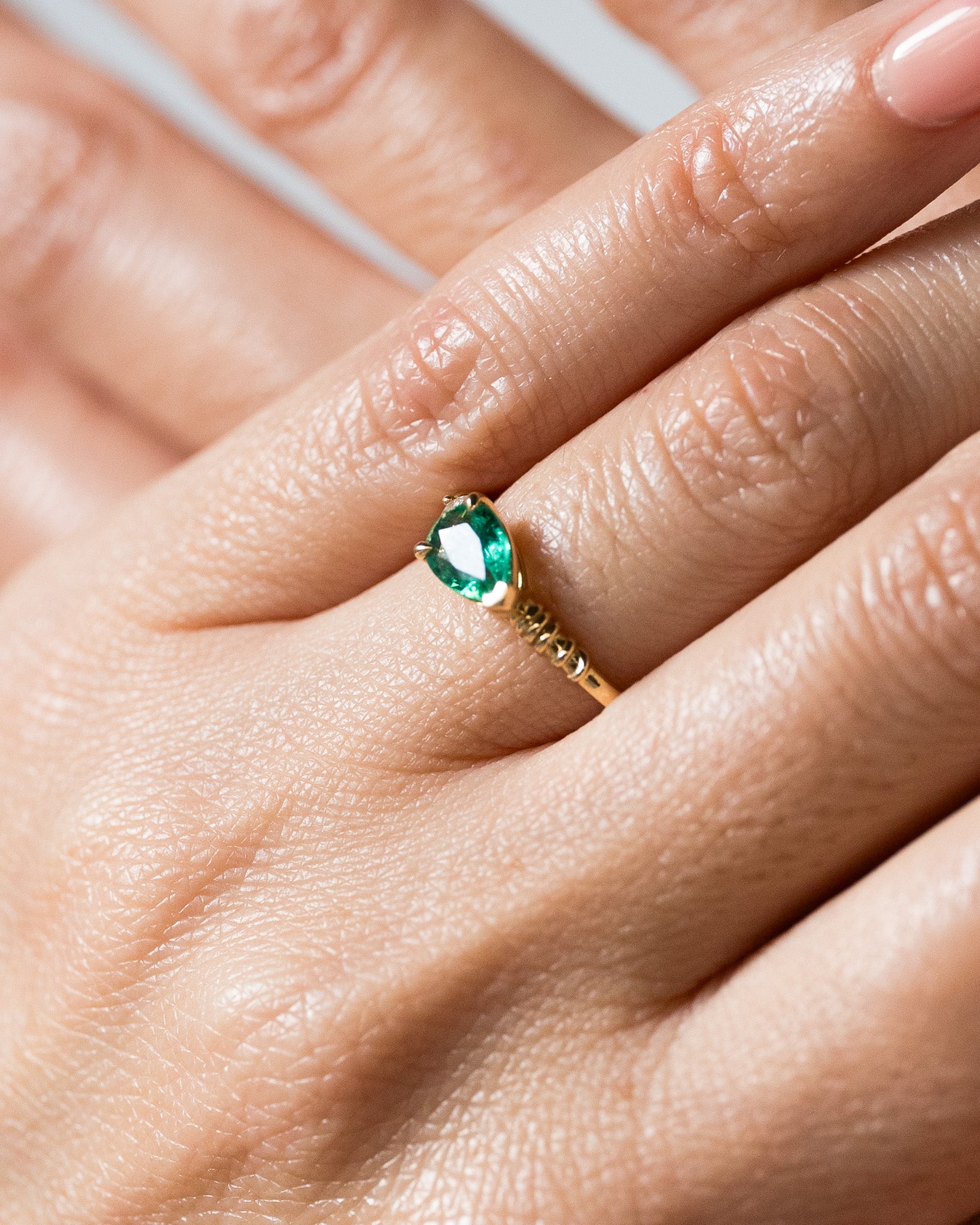 Ariel Ring Emerald Diamond Solid Gold