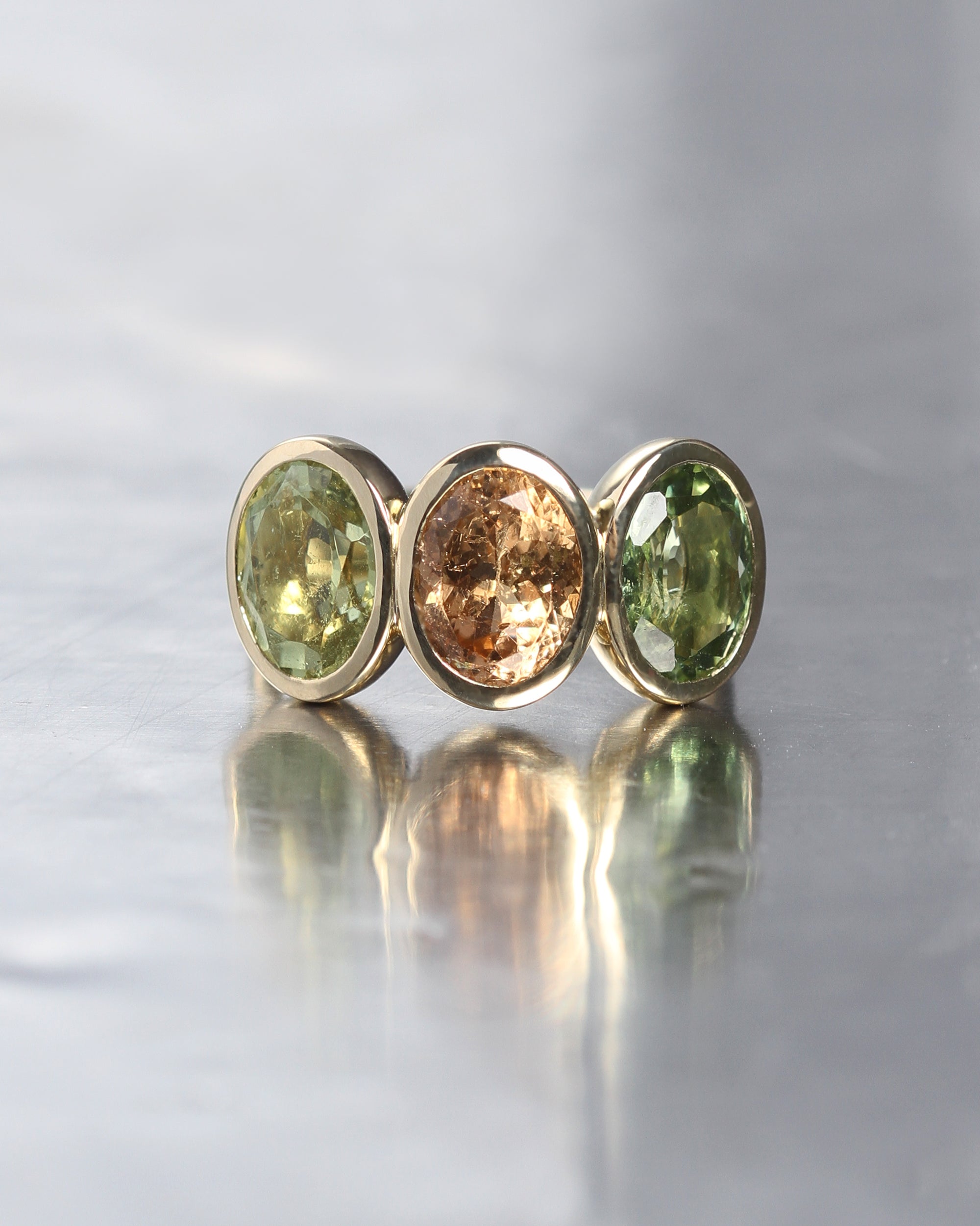 Beloved Trilogy 0.1 Ring Solid Gold