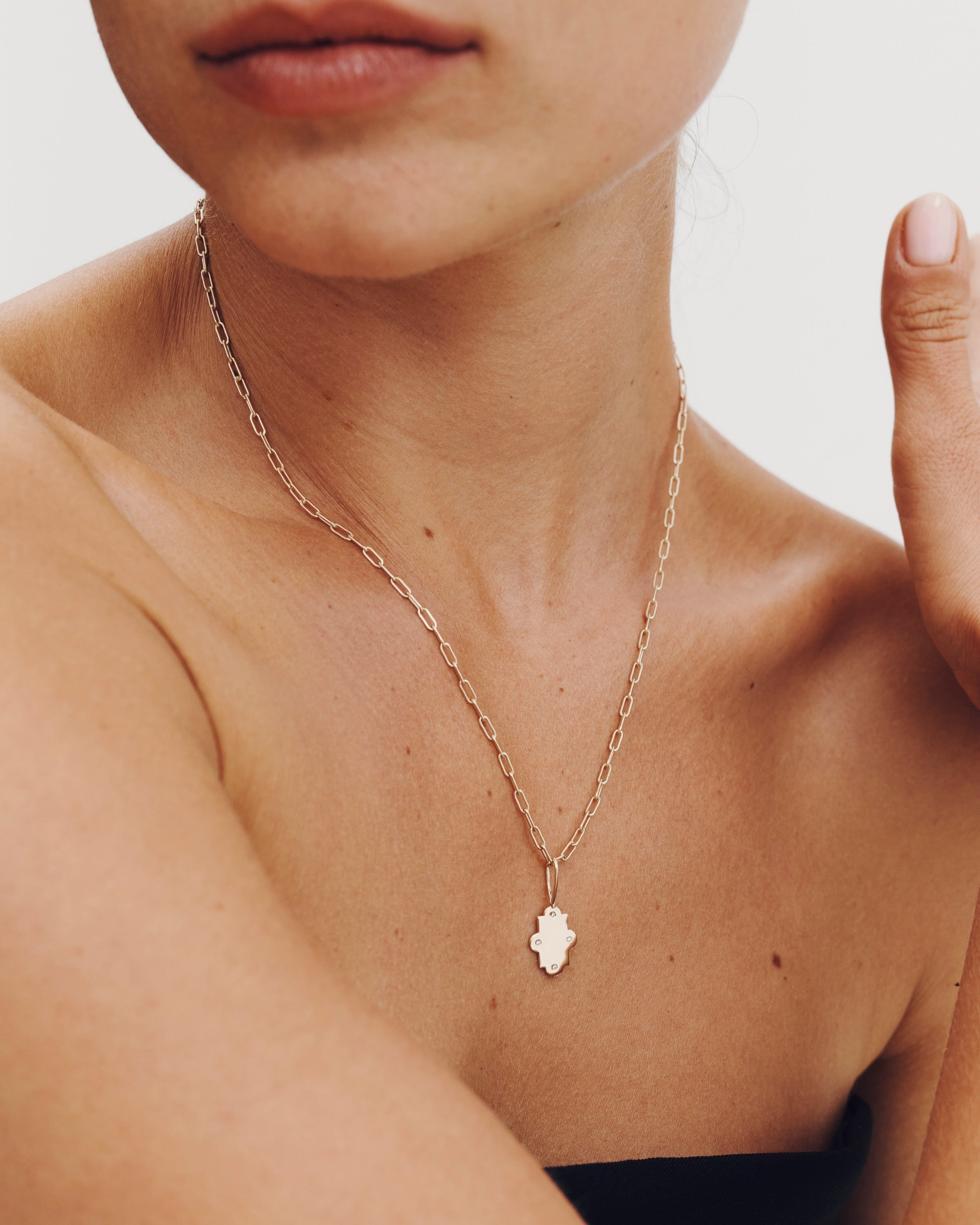 Rosa Pendant Small Diamond Solid Gold