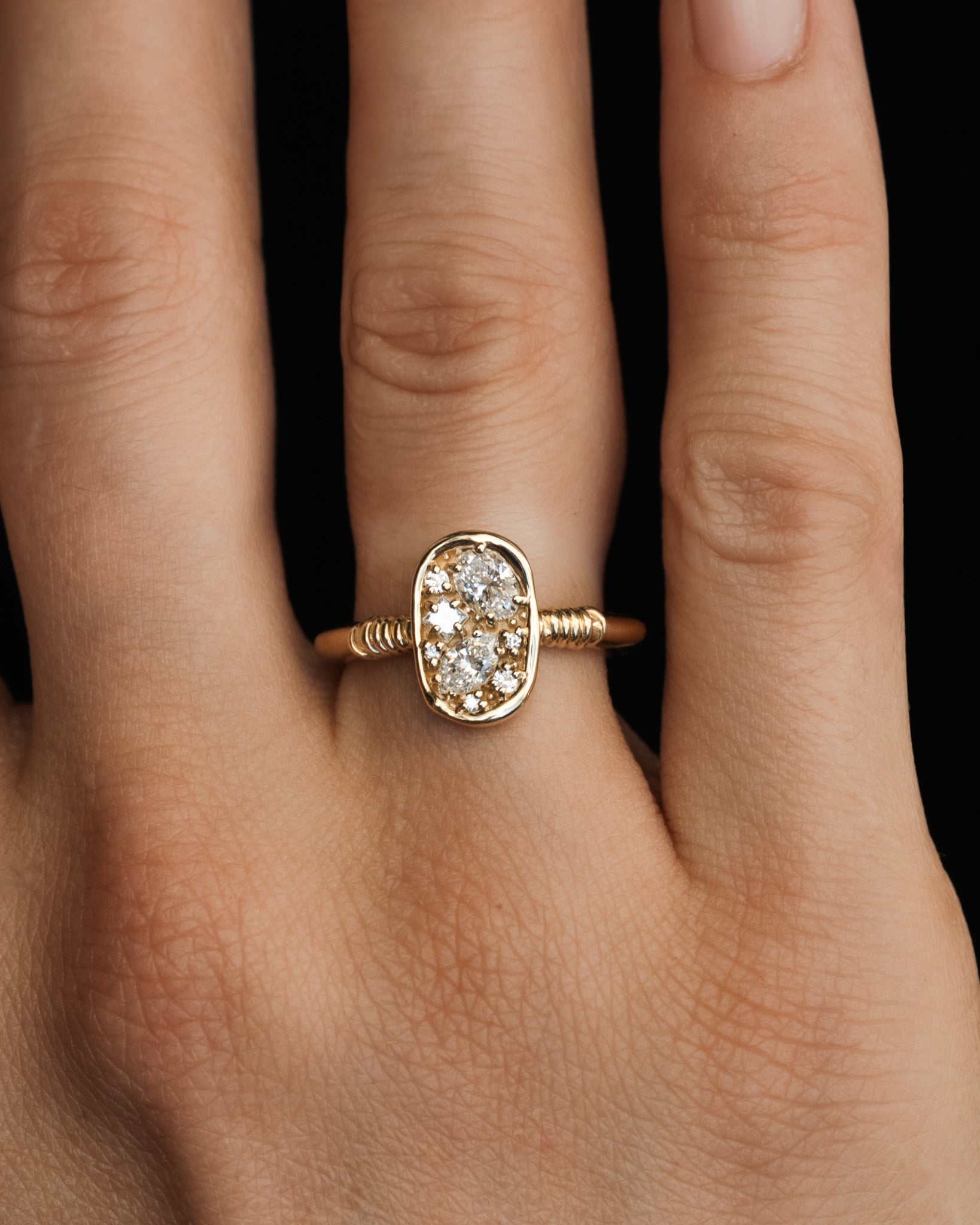 Illume Ring Diamond Solid Gold