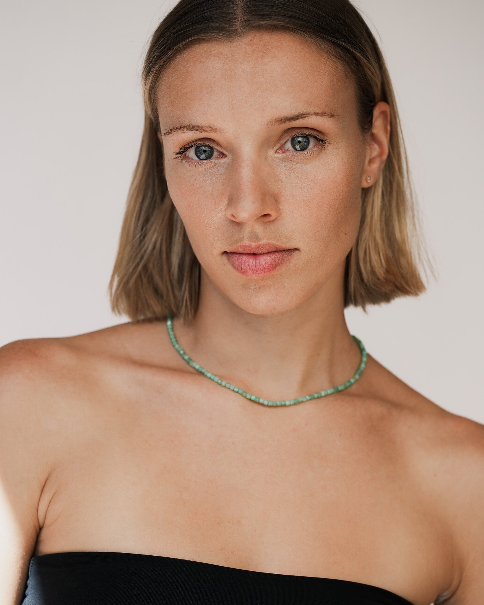 Lucien Crysophase Bead Necklace Solid Gold