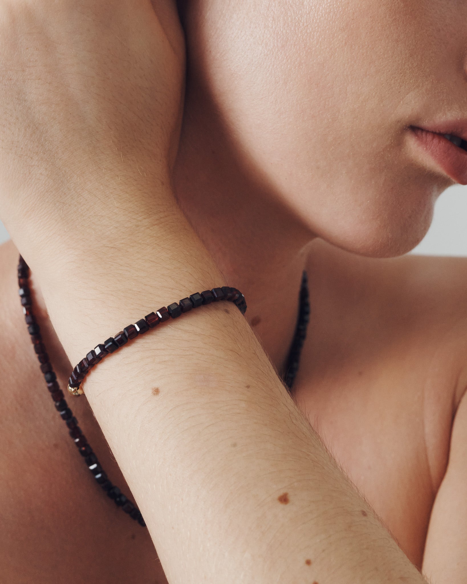 Lucien Garnet Bead Bracelet Solid Gold