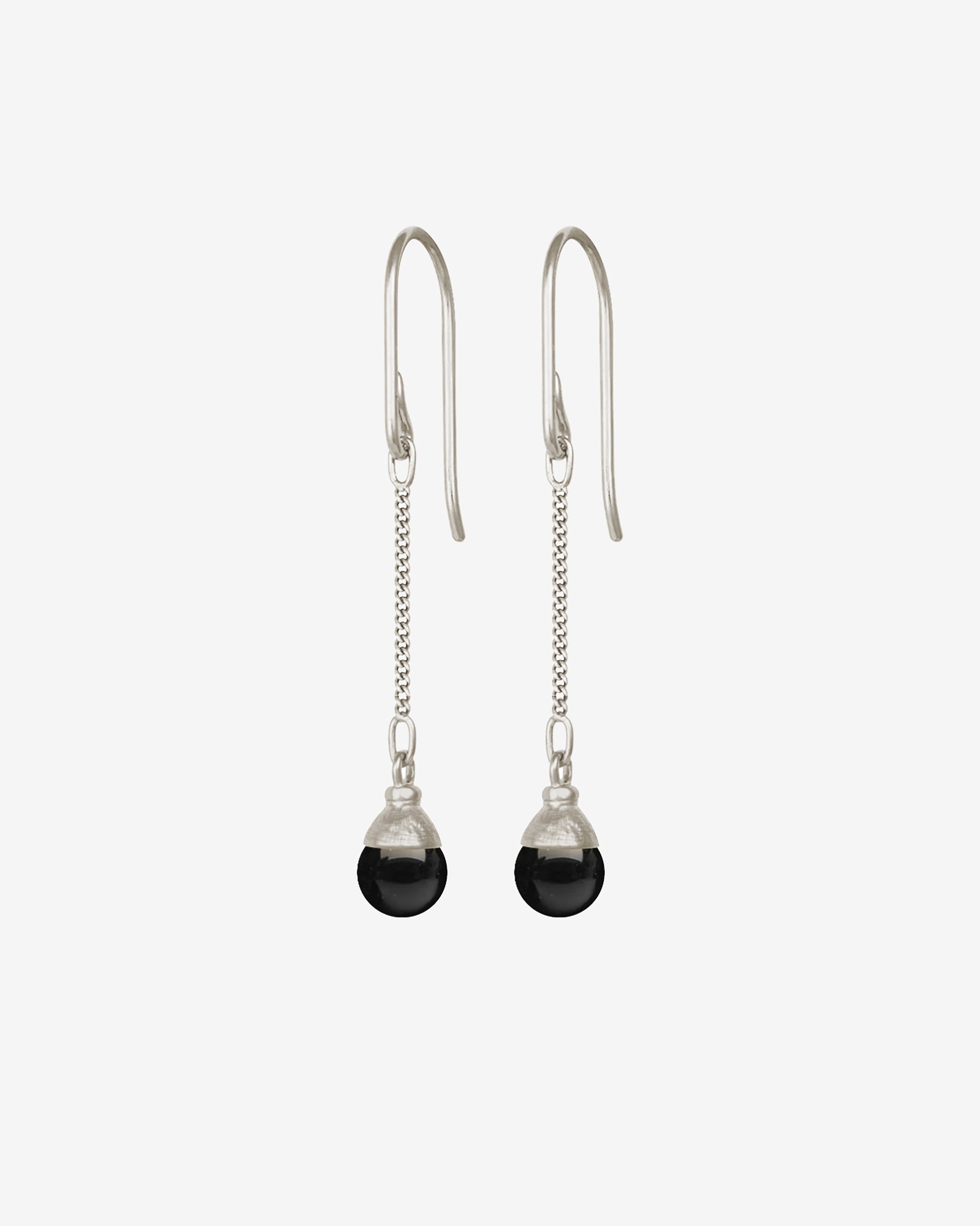 Sela Earrings Silver set with onyx