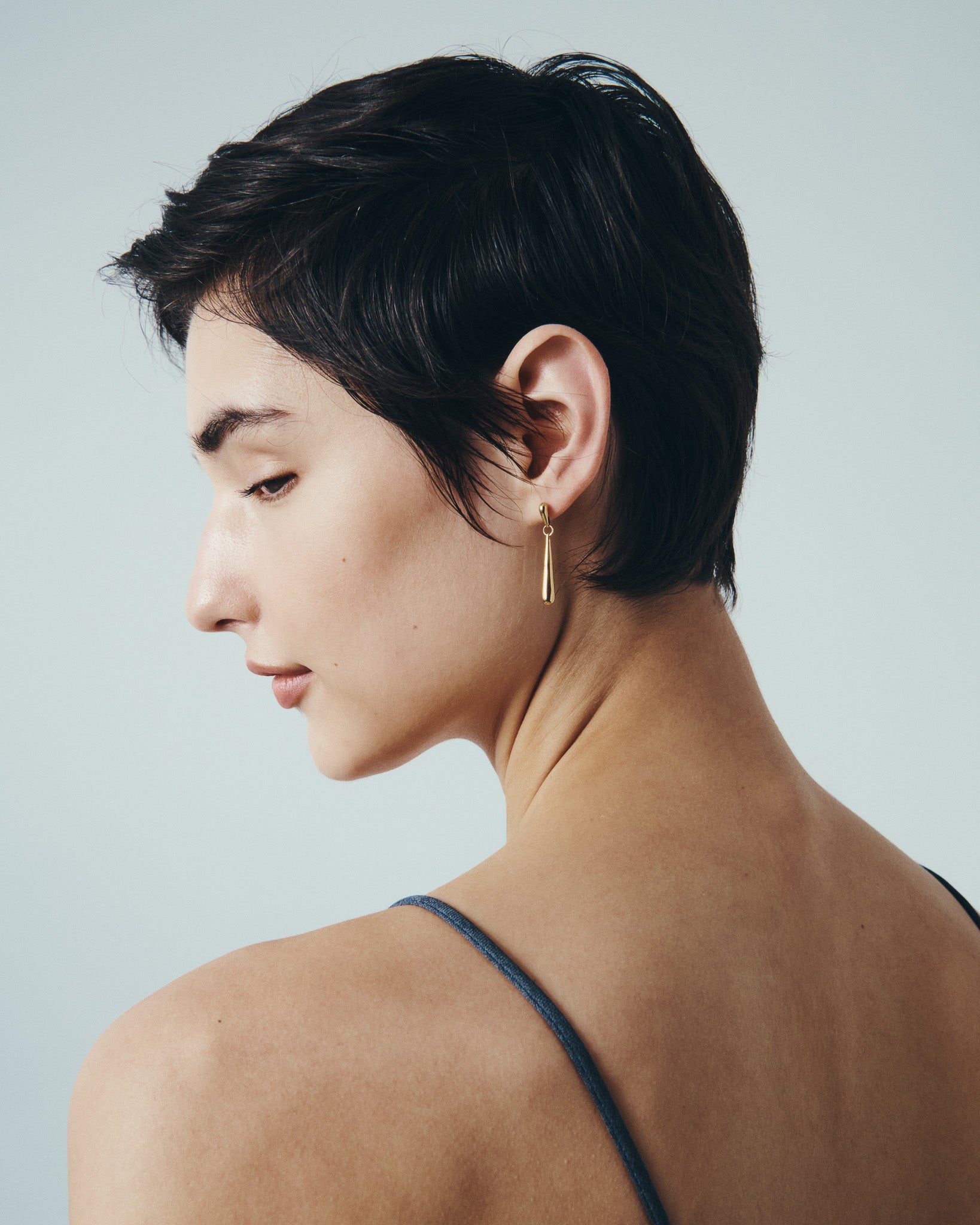 Stilla Earrings Gold Vermeil, worn