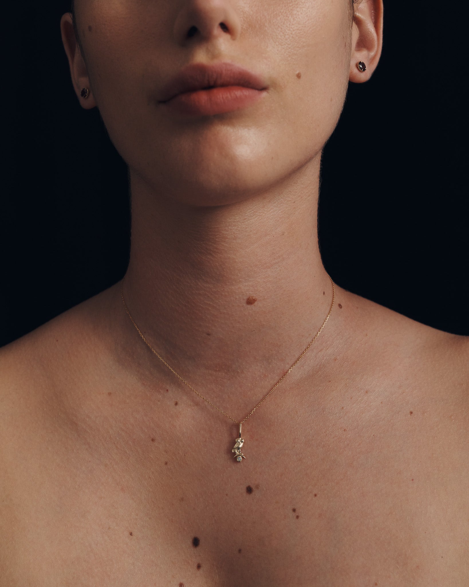 Tyto Opal Charm Solid Gold