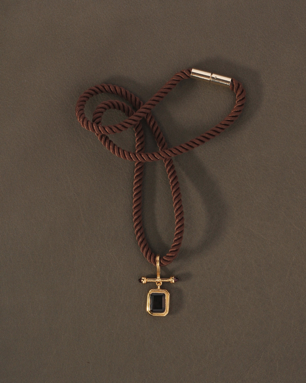Umber Necklace Gold Vermeil on brown leather