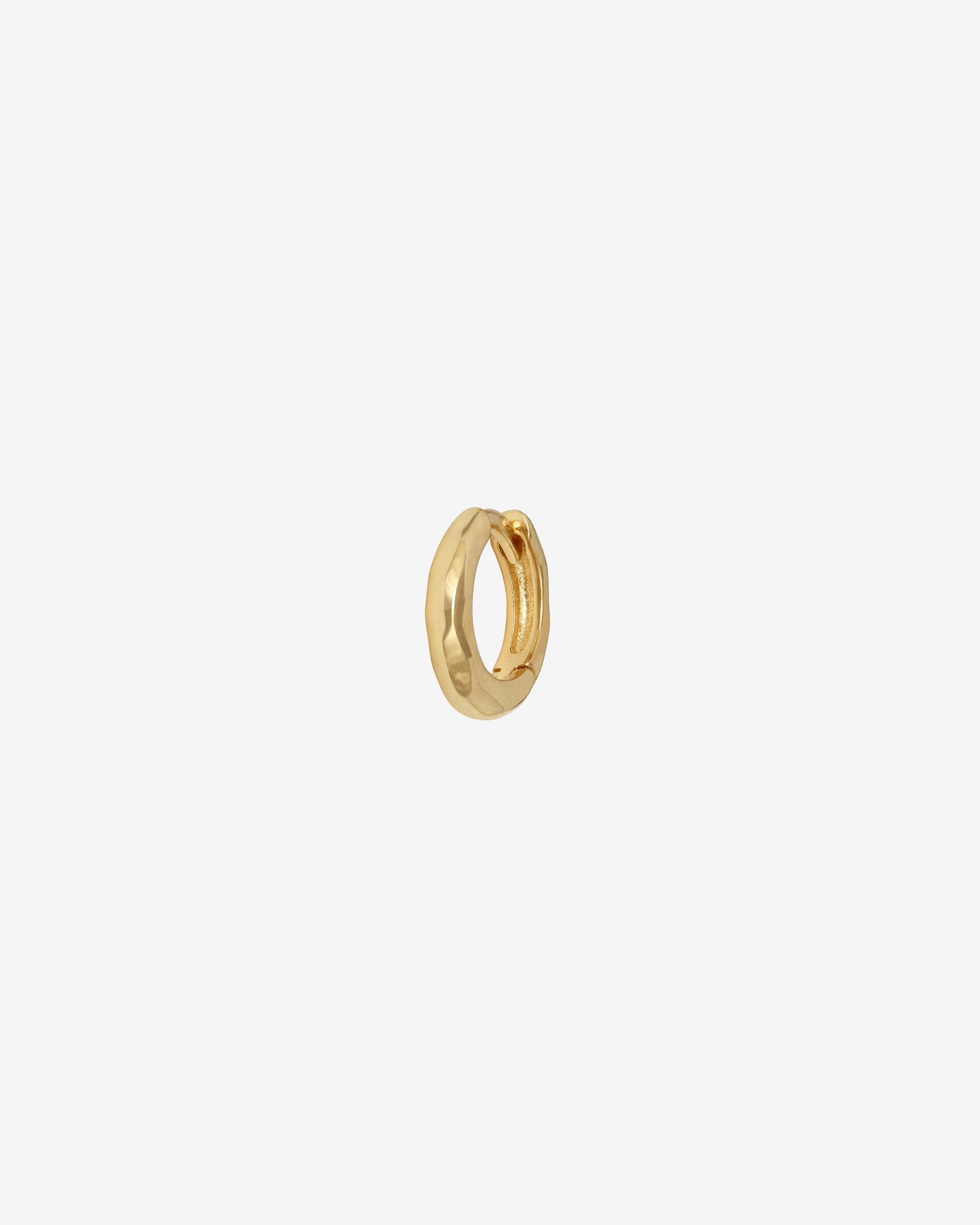 Temple of the Sun Aida Single Huggie Solid Gold