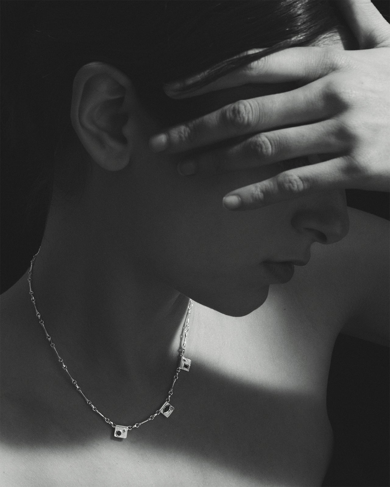 Temple of the Sun Alana Necklace Silver