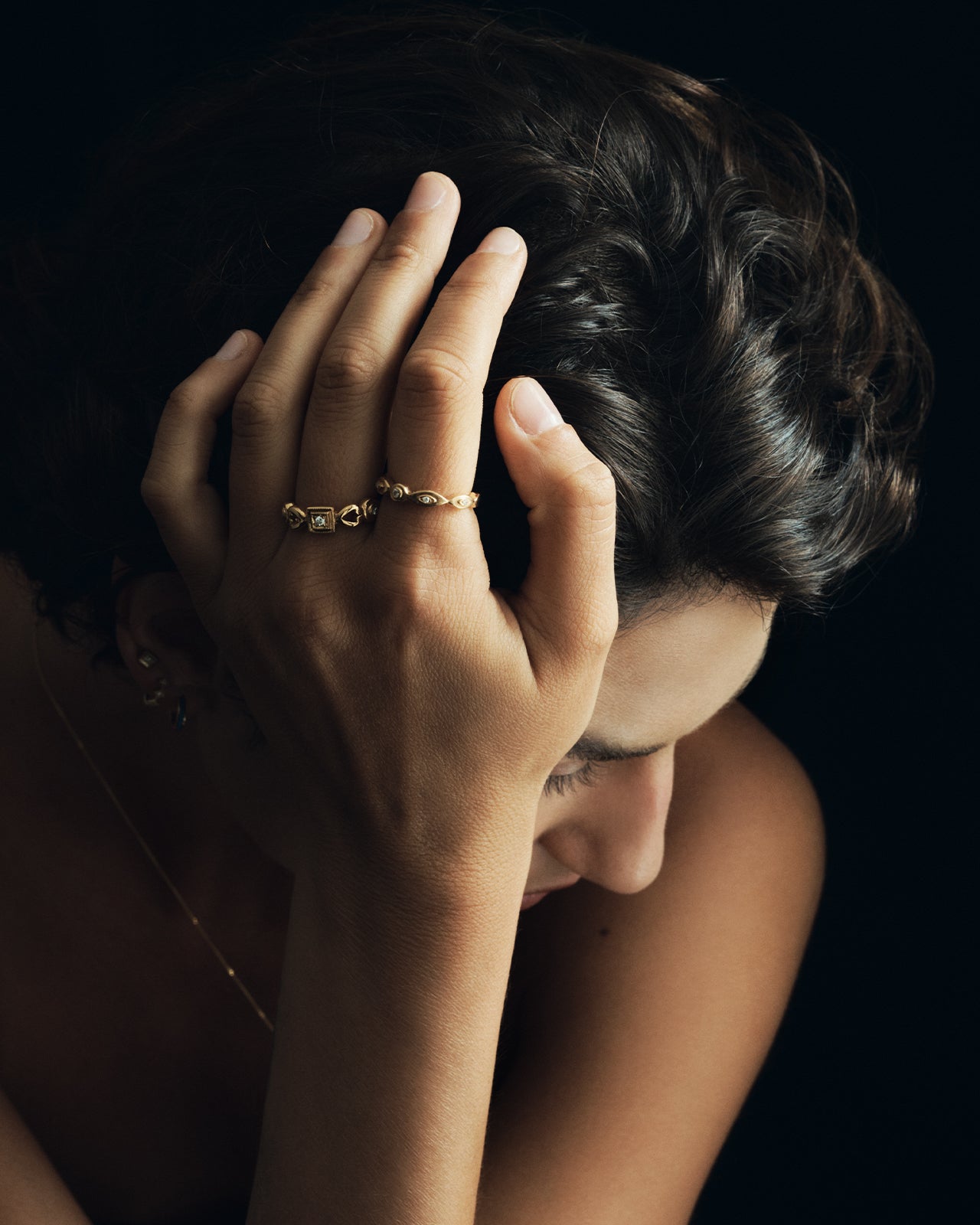 Temple of the Sun Alara Ring White Diamond Solid Gold