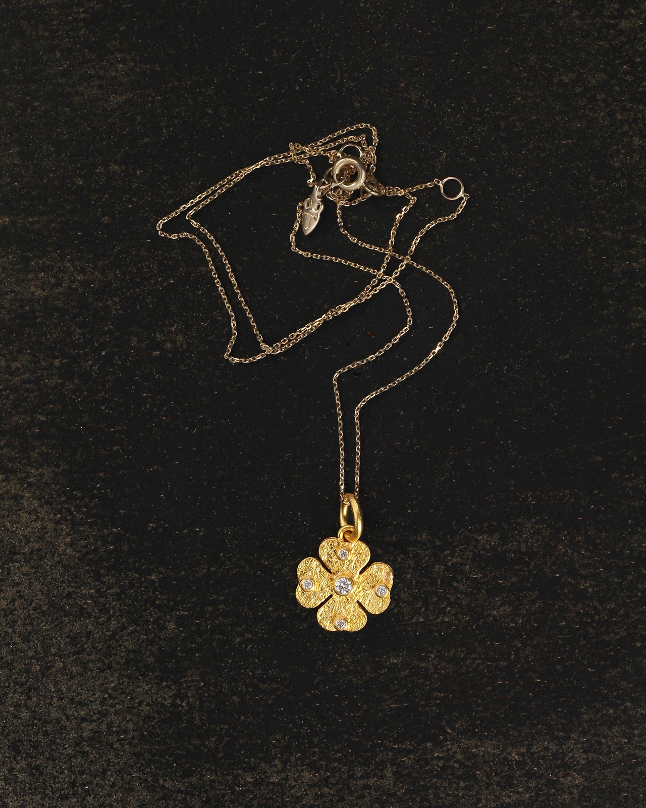 Temple of the Sun Clover Necklace Diamond Solid Gold