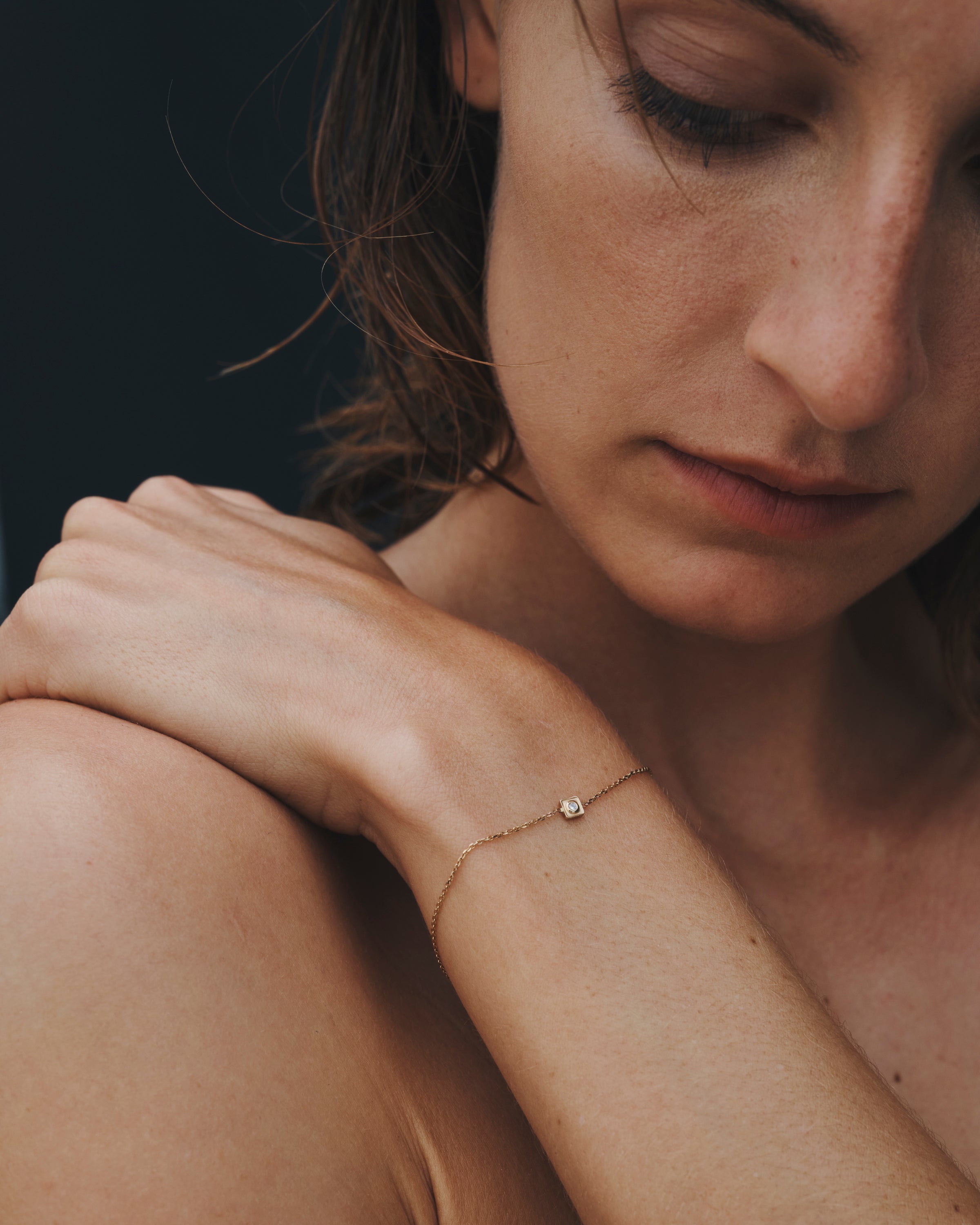 Temple of the Sun Florence Solitaire Bracelet Diamond Solid Gold