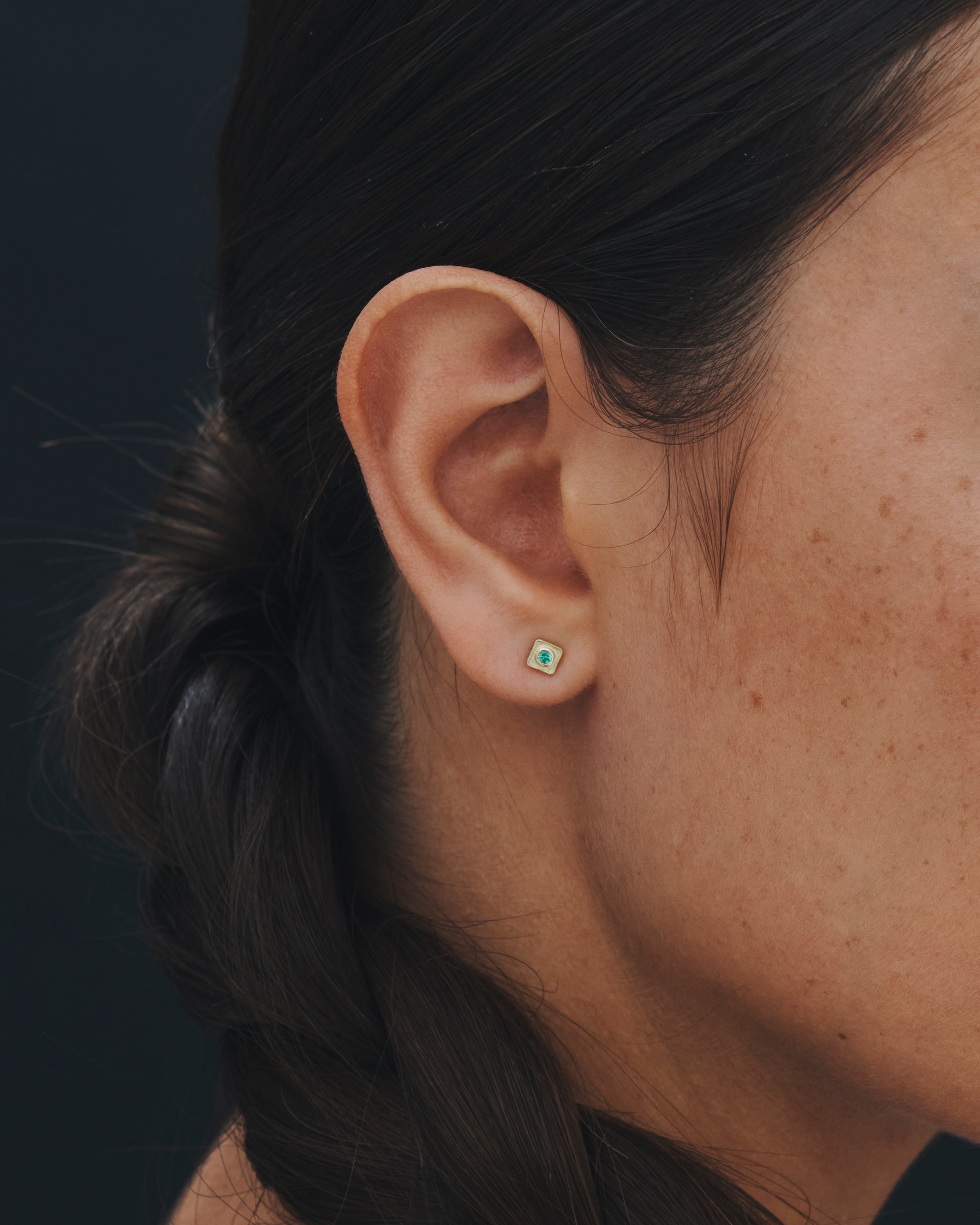 Temple of the Sun Florence Studs Emerald Solid Gold