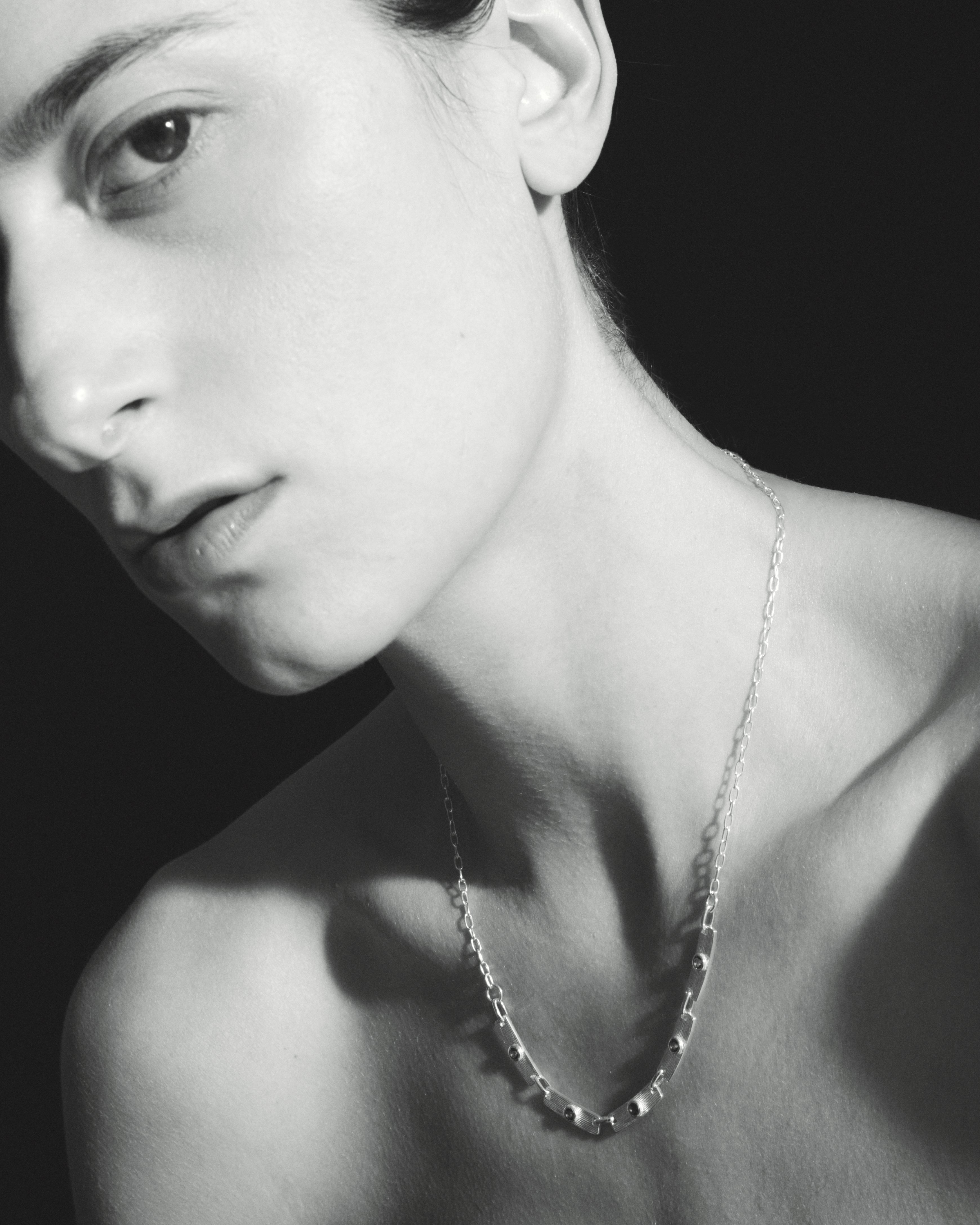 Temple of the Sun Flow Necklace Silver