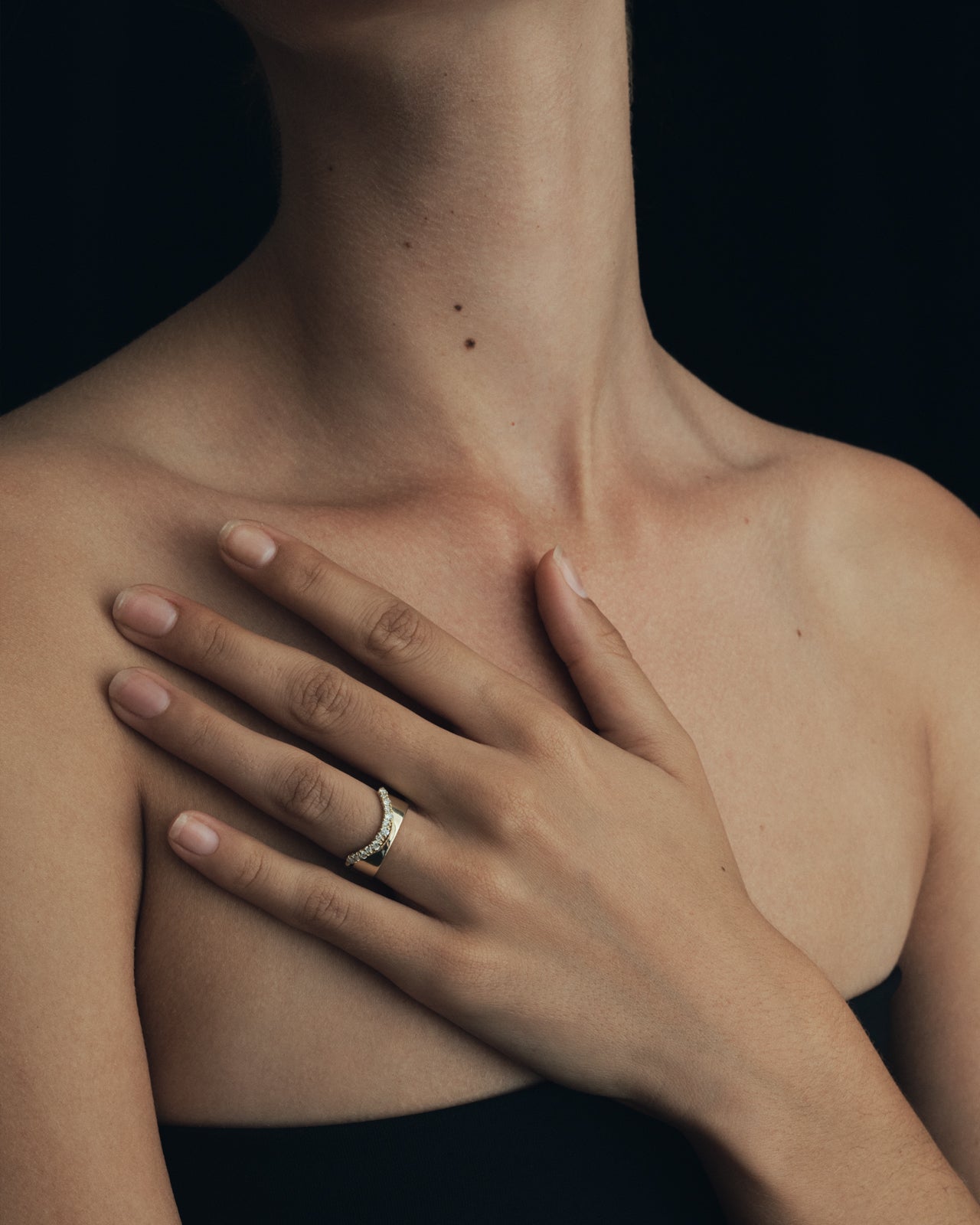 Temple of the Sun Halo Ring Diamond Solid Gold