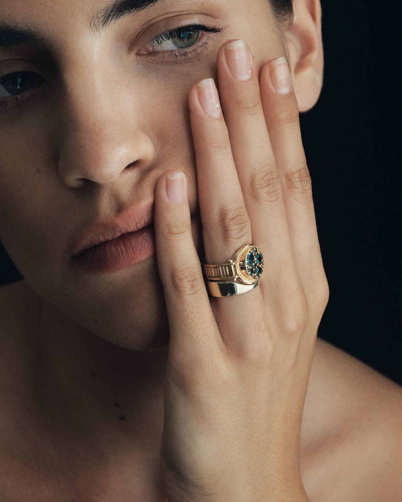 Temple of the Sun Halo Ring Wide Solid Gold