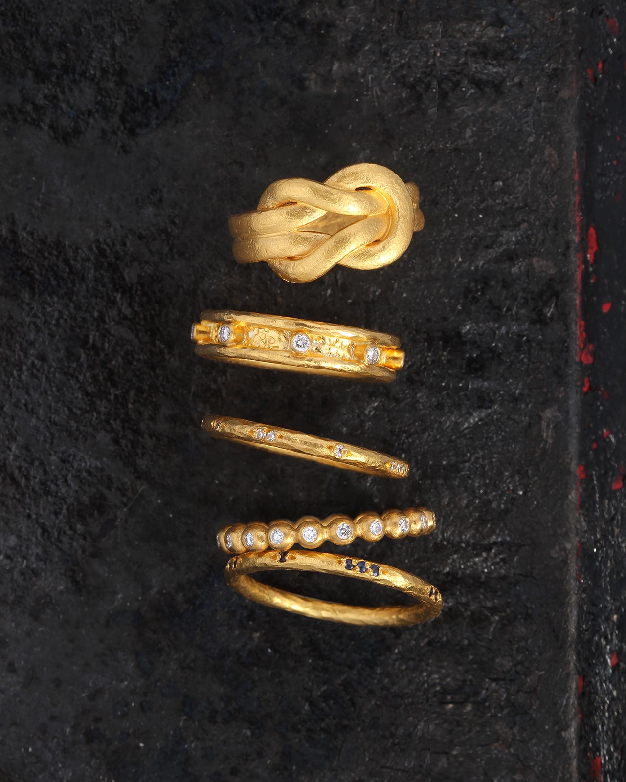 Temple of the Sun Ishtar Band Diamond Solid Gold