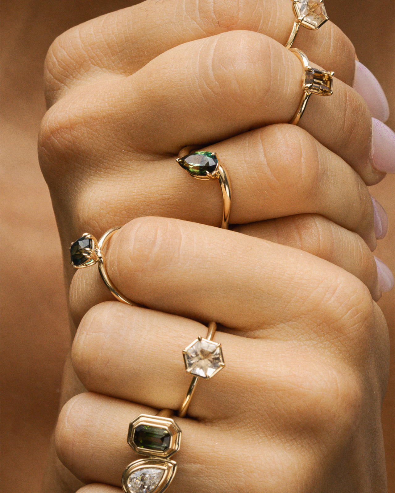 Temple of the Sun Ivy Ring 1.5ct Parti Sapphire Solid Gold