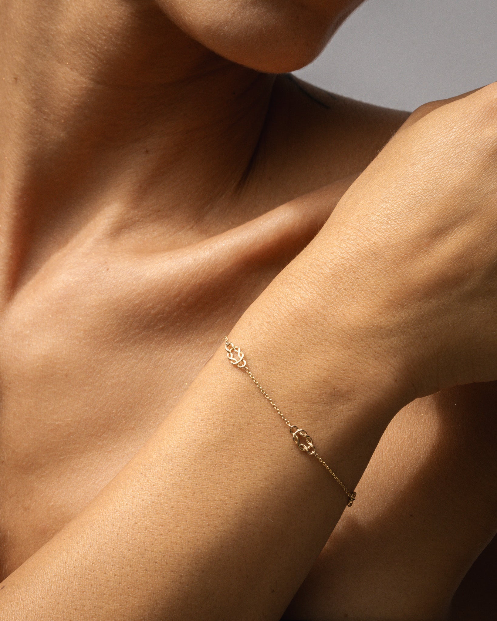 Temple of the Sun Jewellery Airla Bracelet Solid Gold