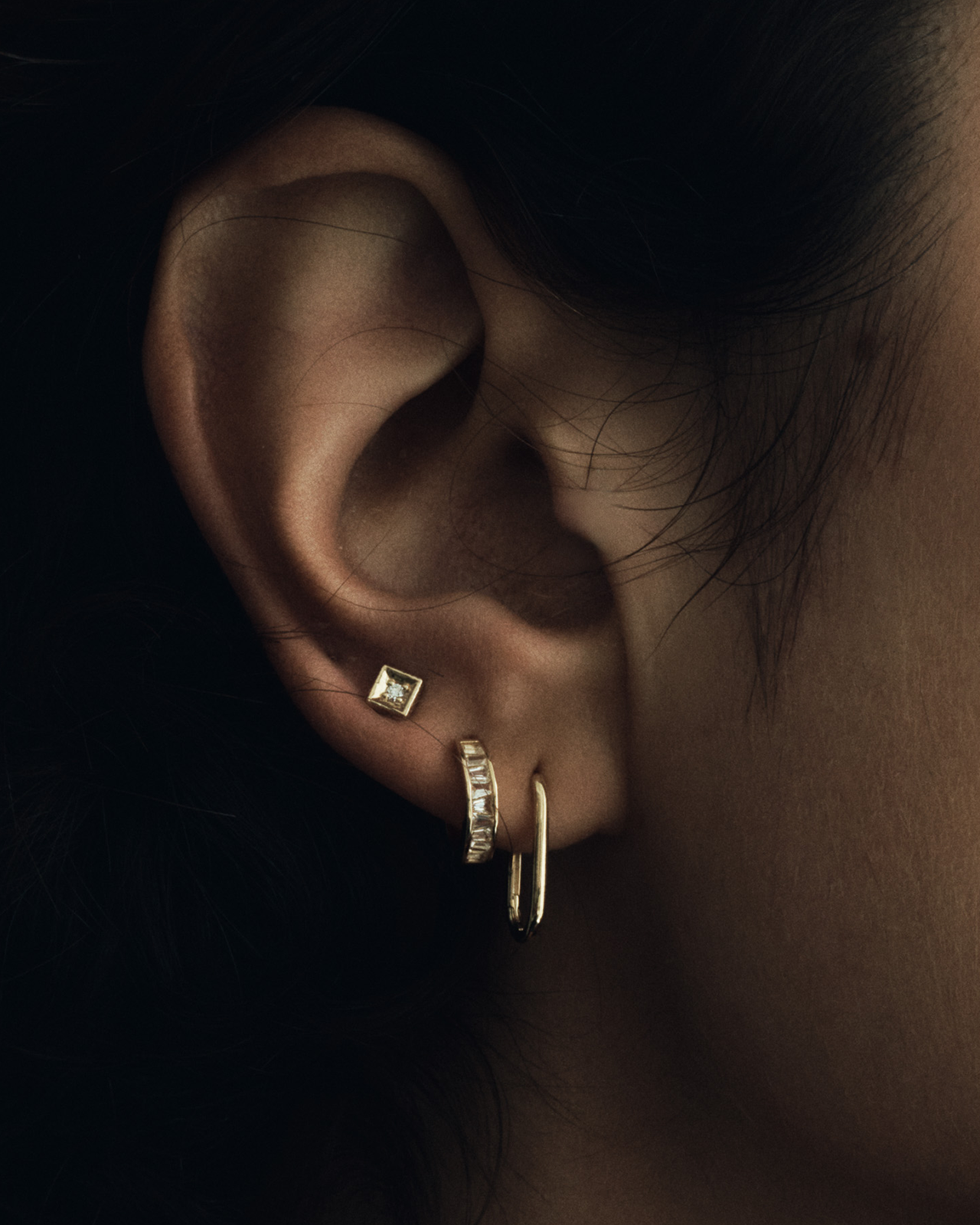 Temple of the Sun Jewellery Paperclip Single Hoop Solid Gold