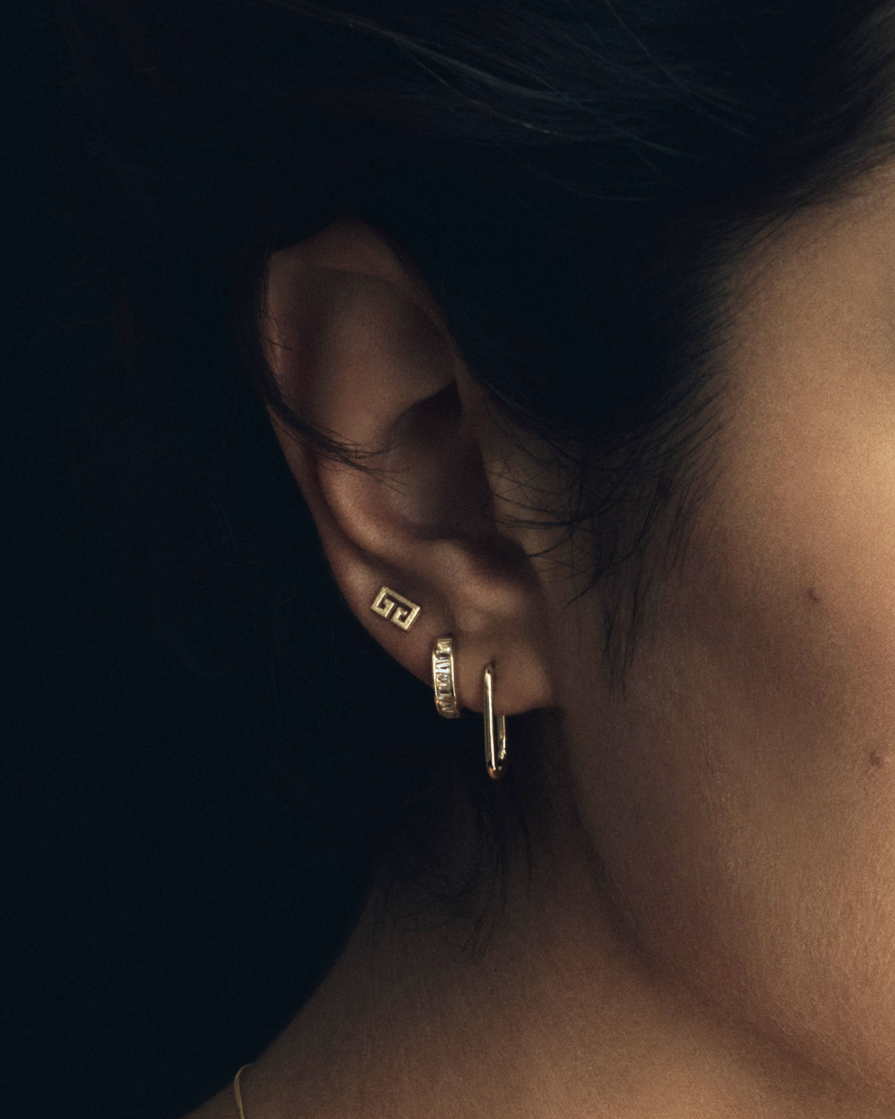 Temple of the Sun Jewellery Paperclip Single Hoop Solid Gold