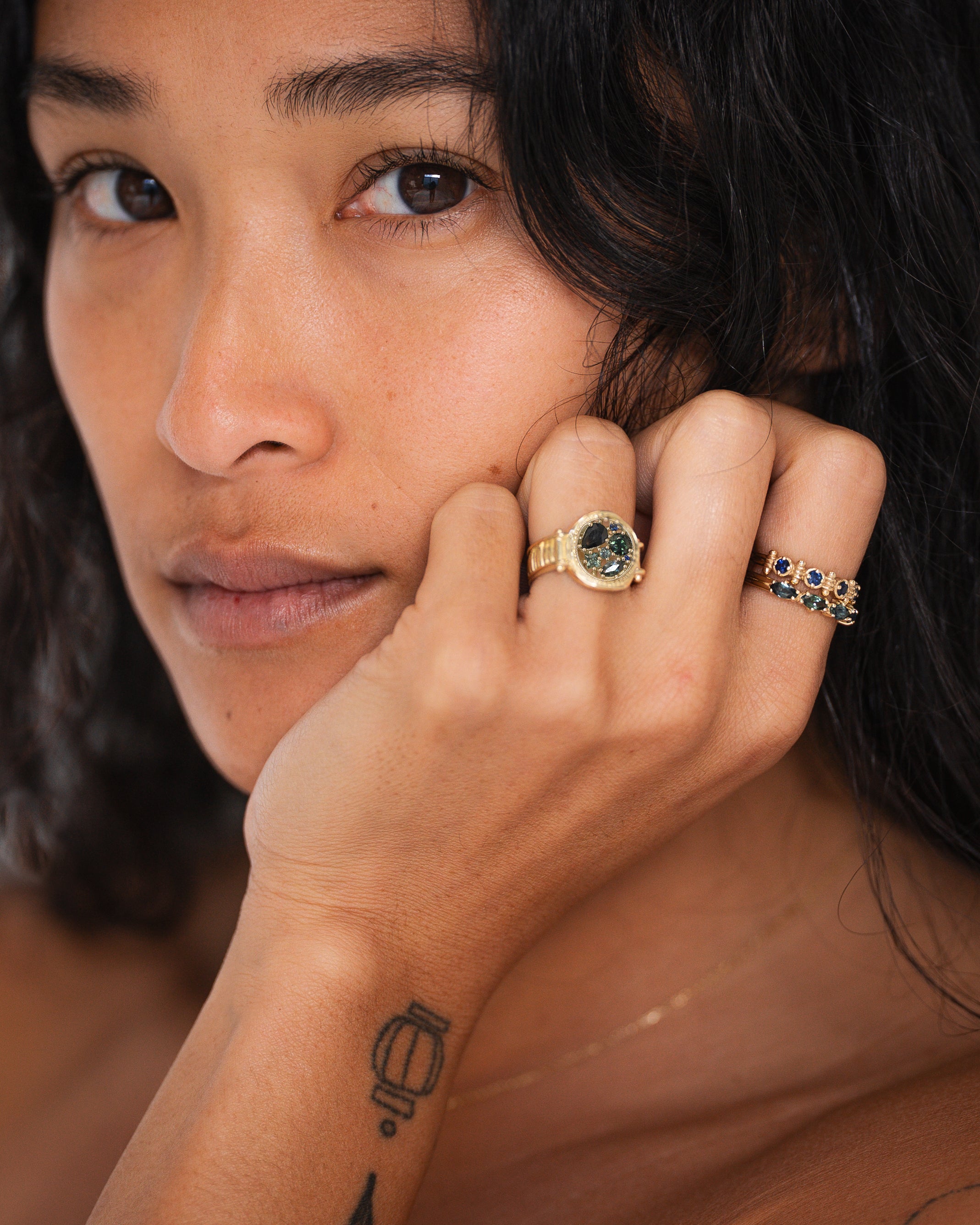 Temple of the Sun Love Knot Ring Teal Sapphire Solid Gold