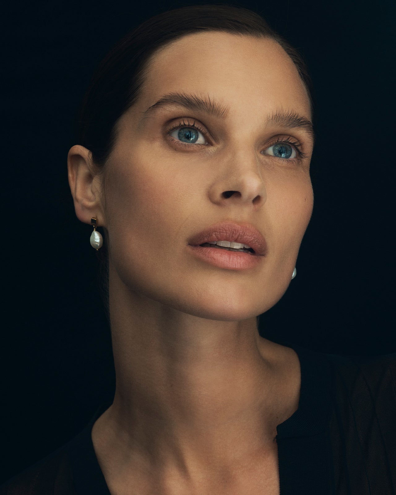 Temple of the Sun Lulu Earrings Pearl Gold Vermeil