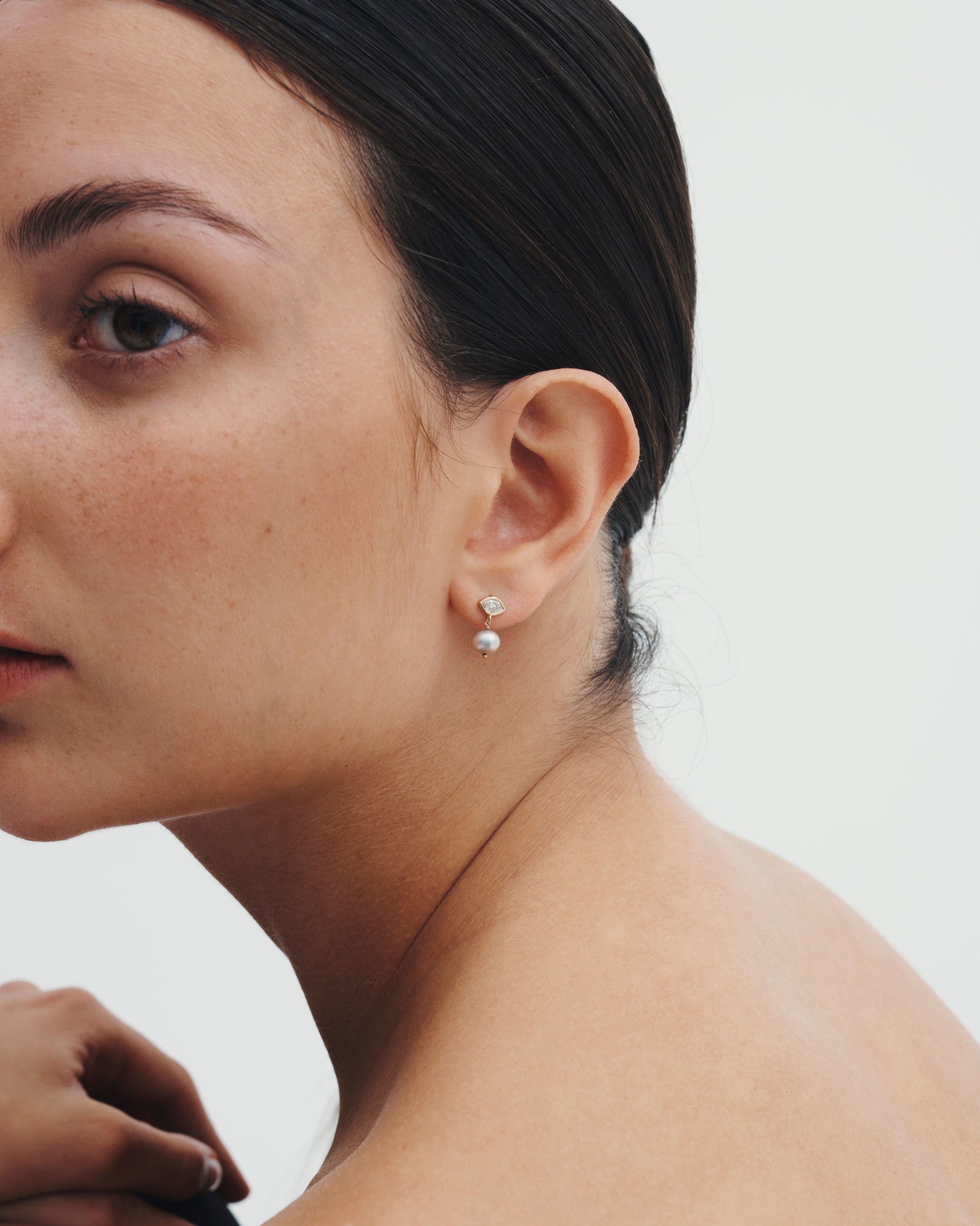 Temple of the Sun Mer Drop Earrings Pearl Diamond Solid Gold