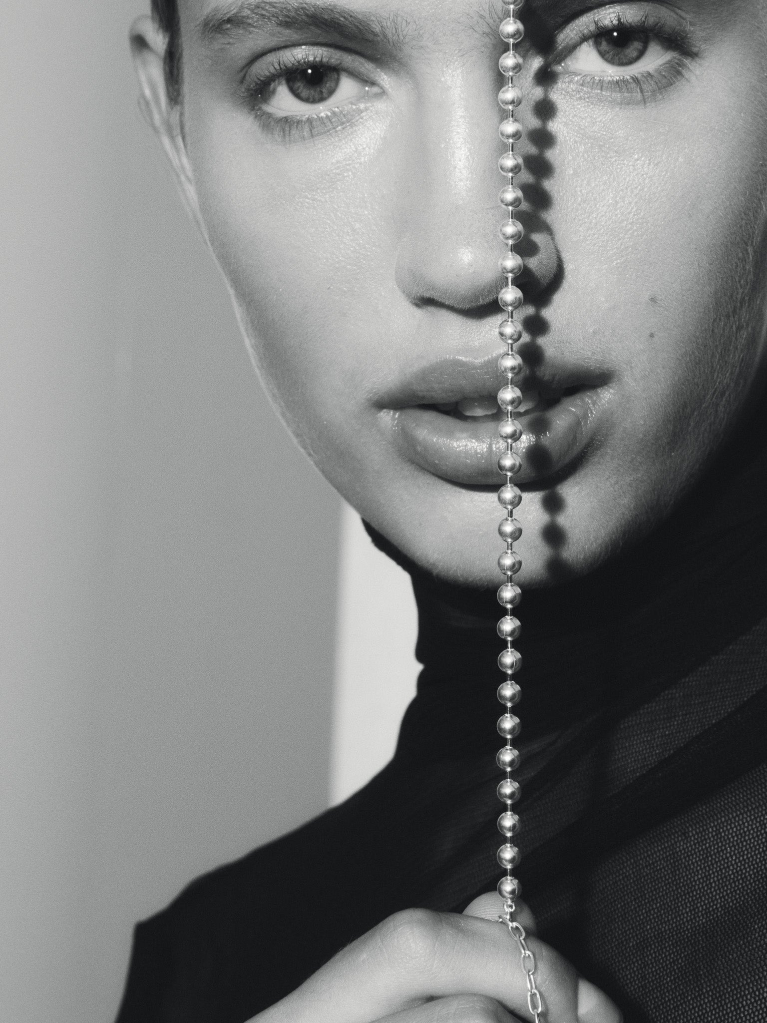 Temple of the Sun Mika Choker Silver