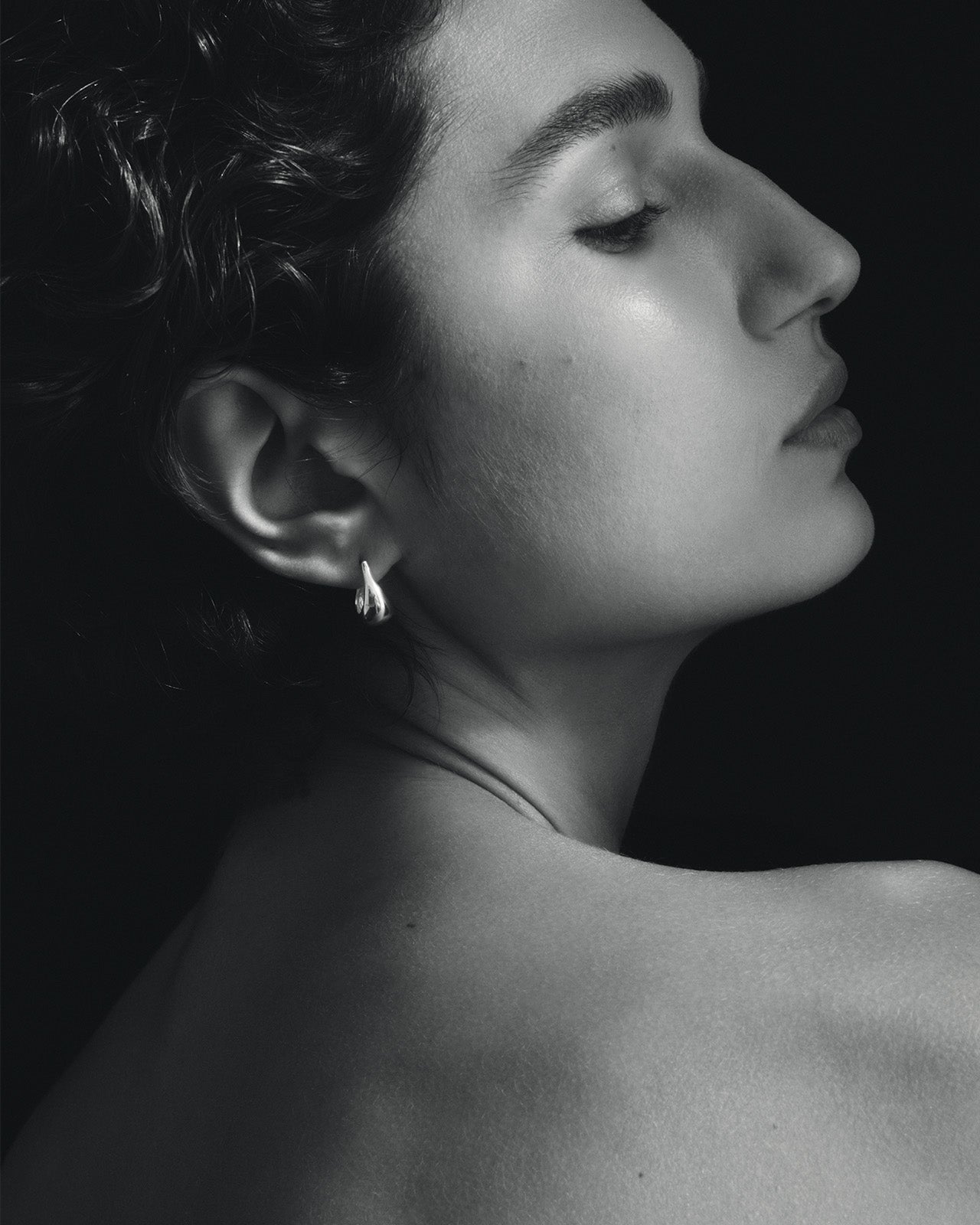 Temple of the Sun Poppy Earrings Silver