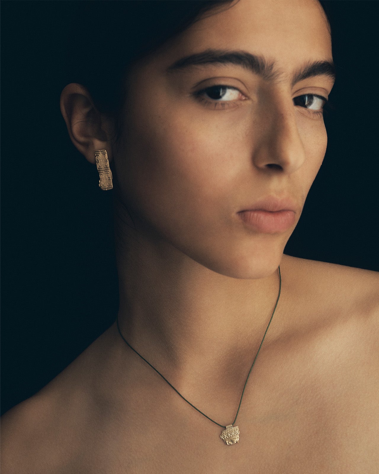 Temple of the Sun Relic VII Necklace Green Solid Gold