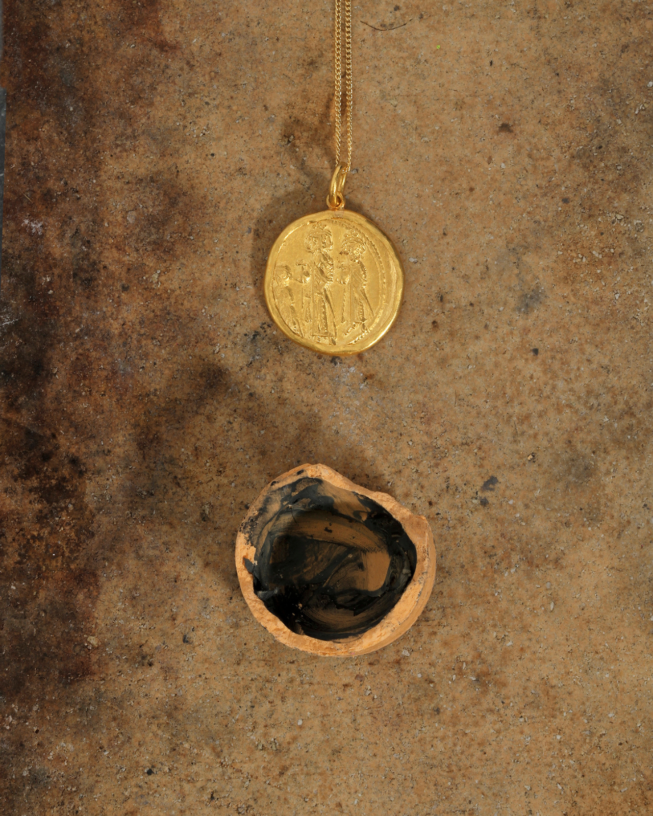 Temple of the Sun Solidus Necklace Solid Gold