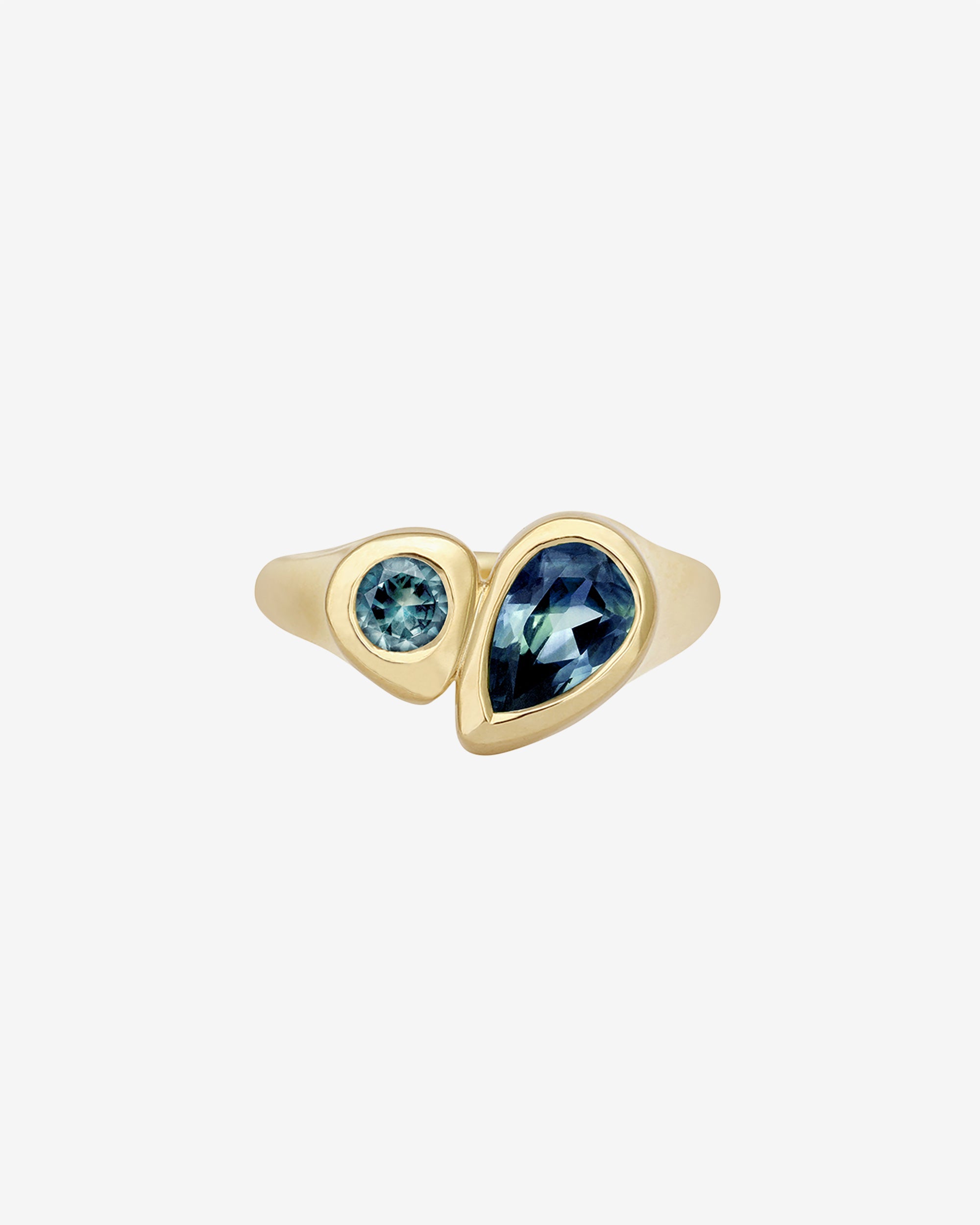 Temple of the Sun Synergy Ring Teal Sapphire Solid Gold