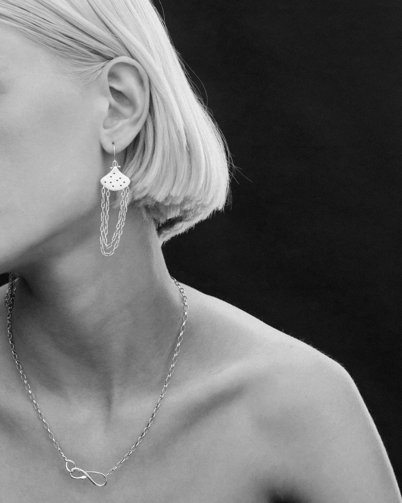 Temple of the Sun Willa Earrings Gold Vermeil