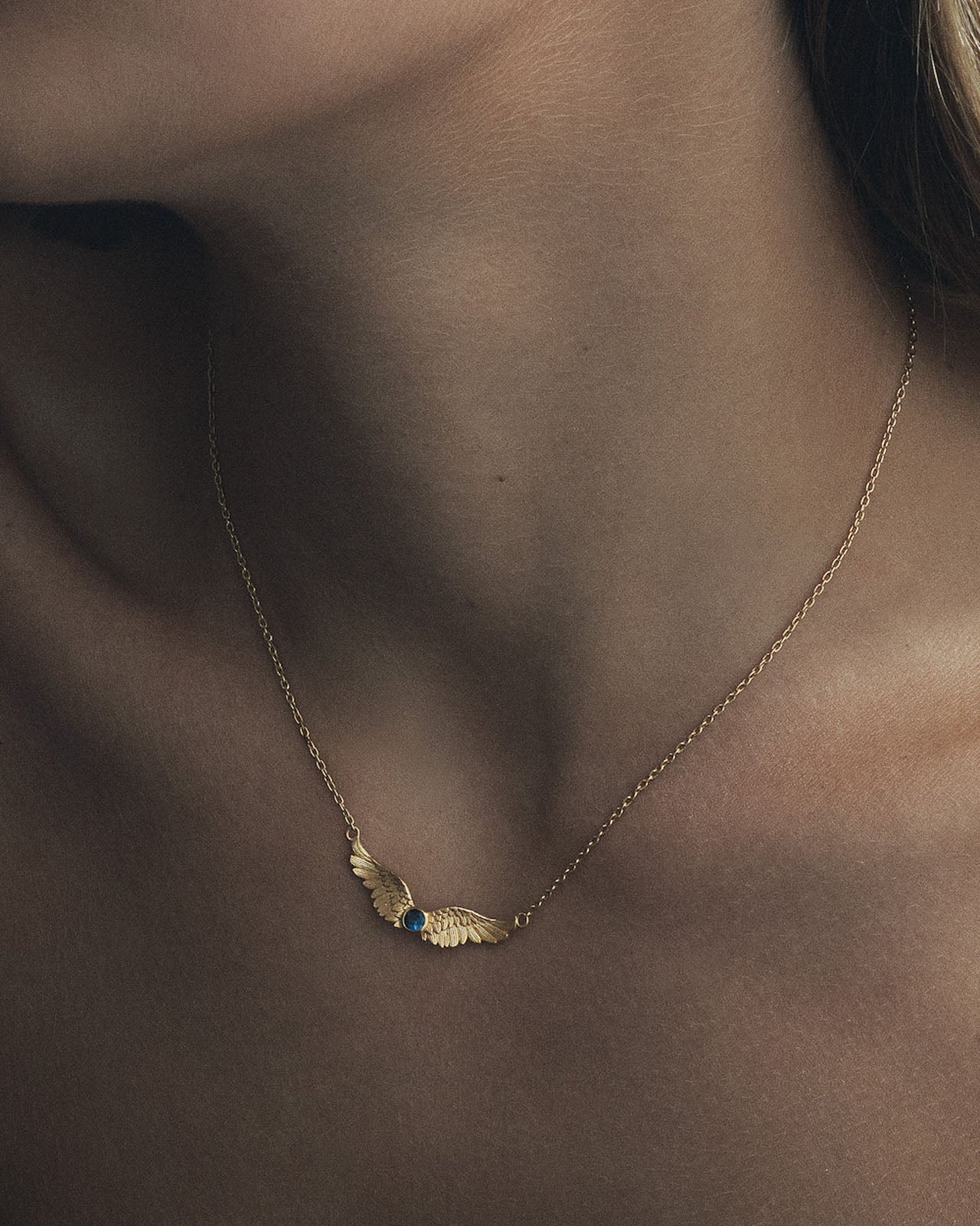 Temple of the Sun Winged Necklace Sapphire Solid Gold