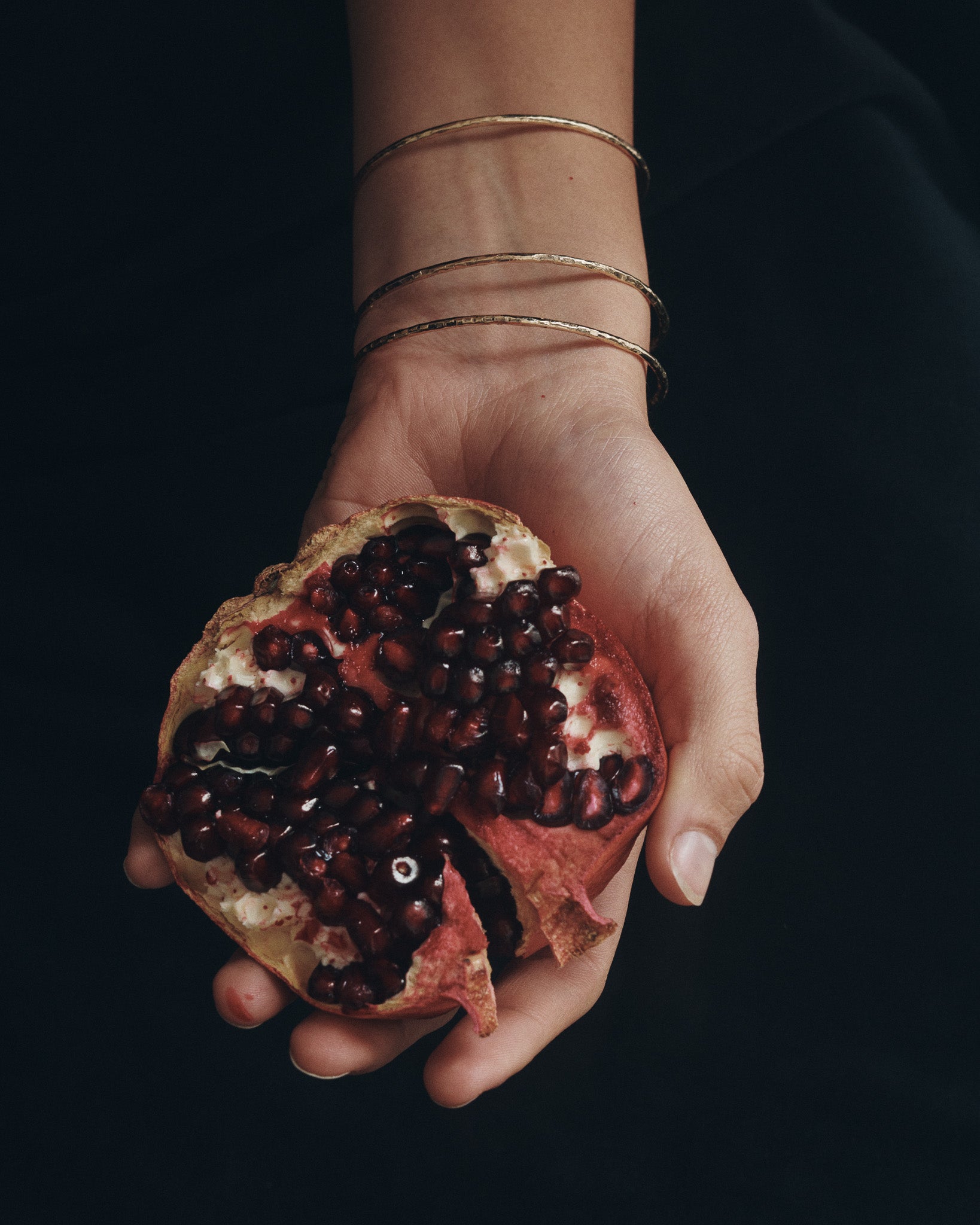 Relic Bangle Solid Gold