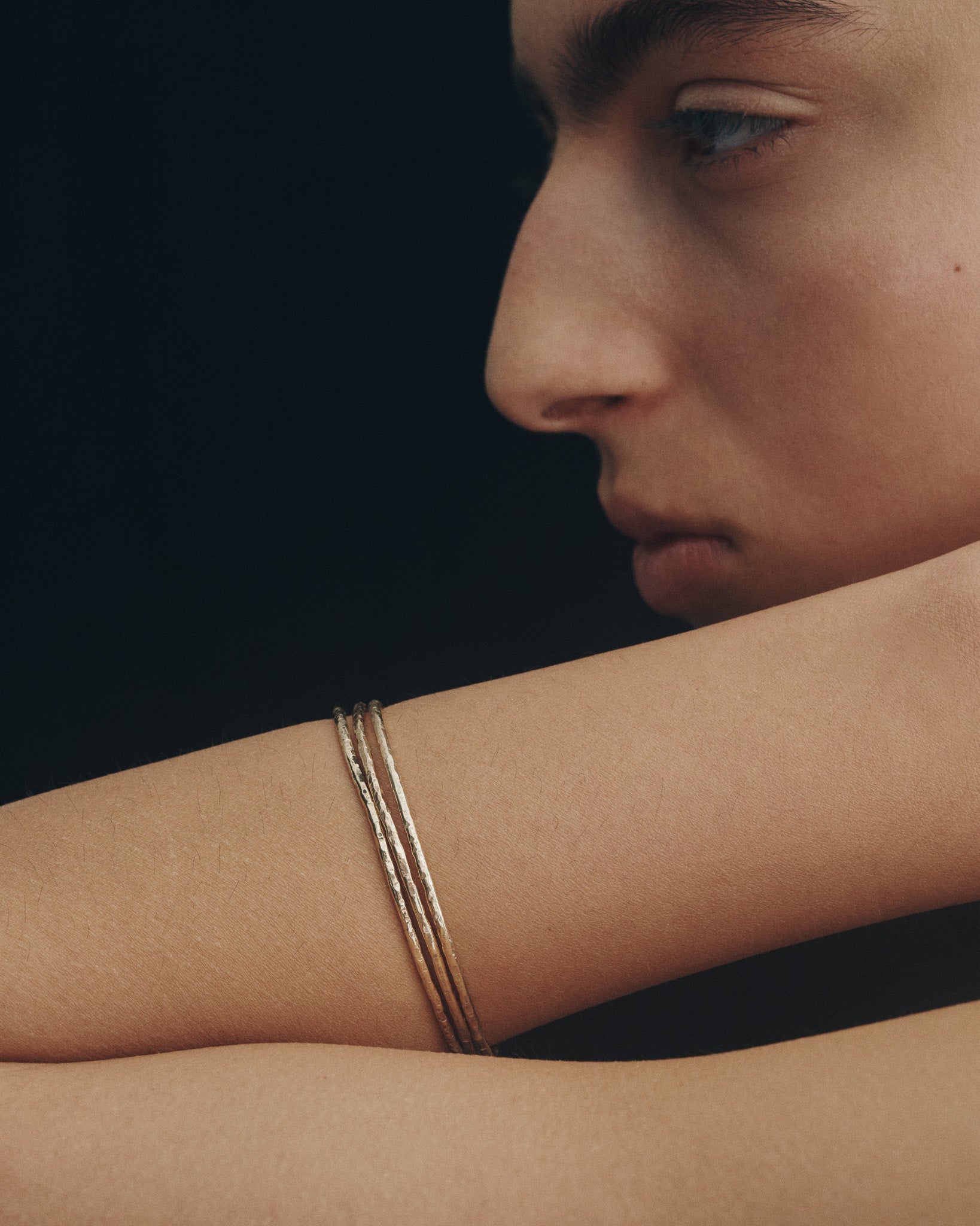 Relic Bangle Solid Gold