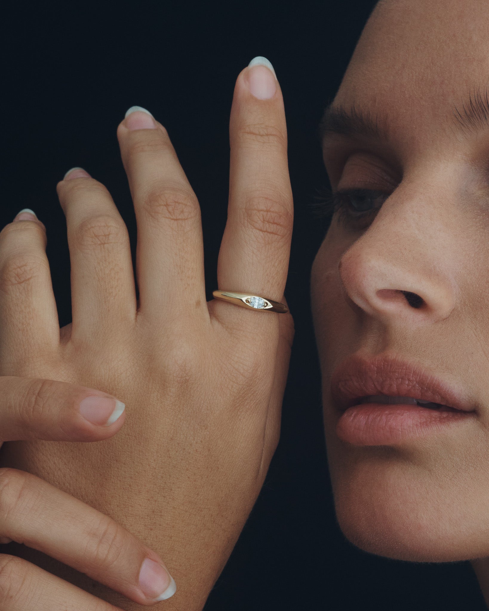 Saba Ring Diamond Solid Gold