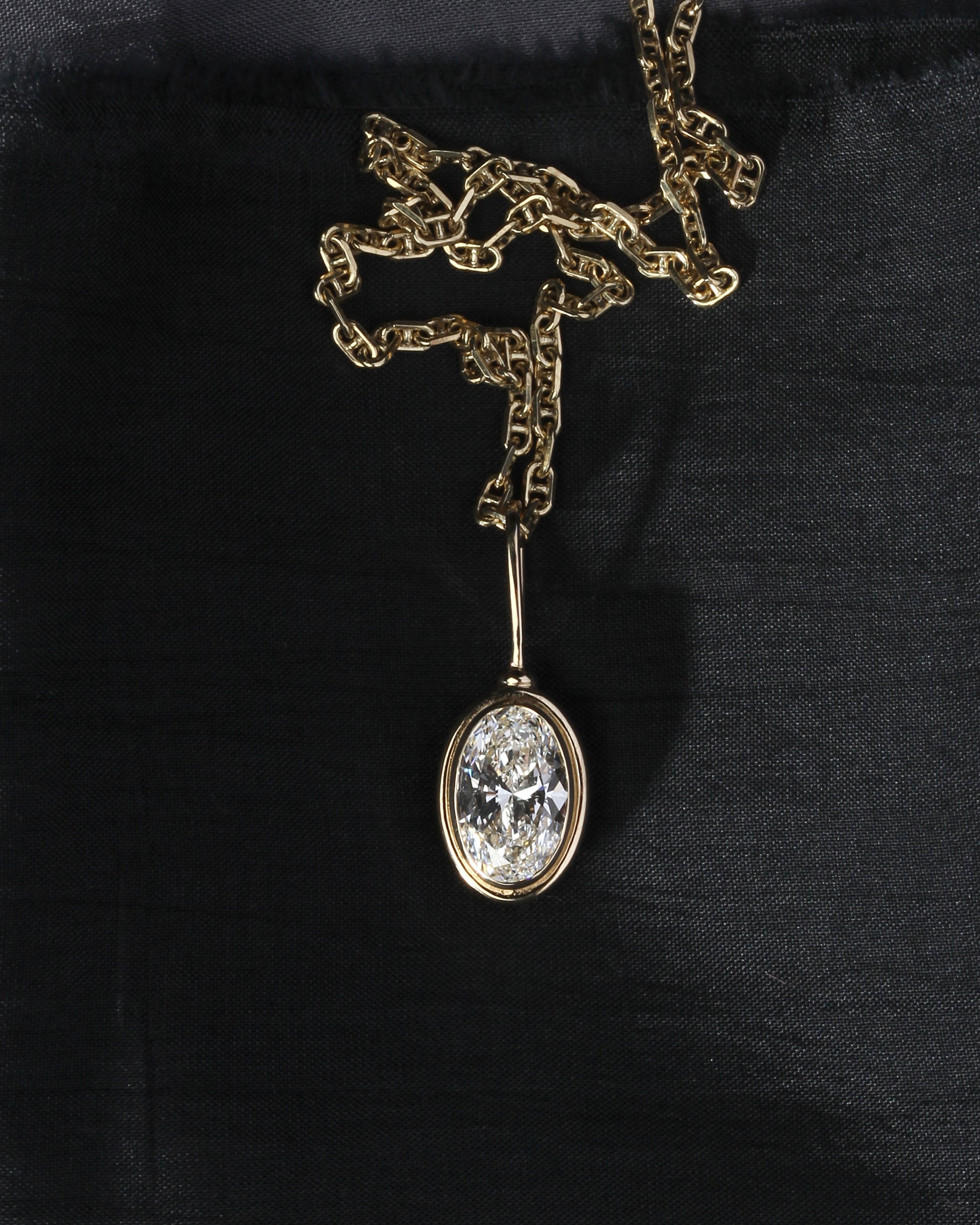 Seren Diamond Pendant Solid Gold