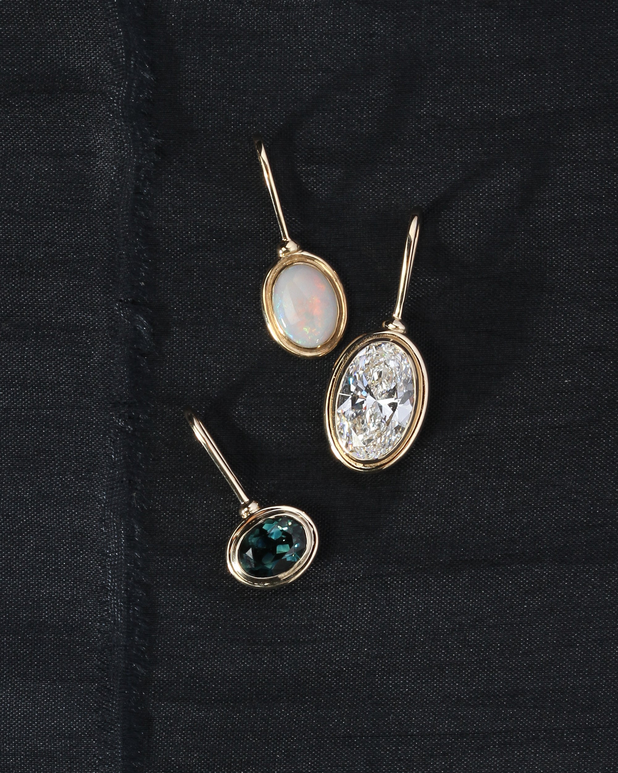 Seren Sapphire Pendant Solid Gold