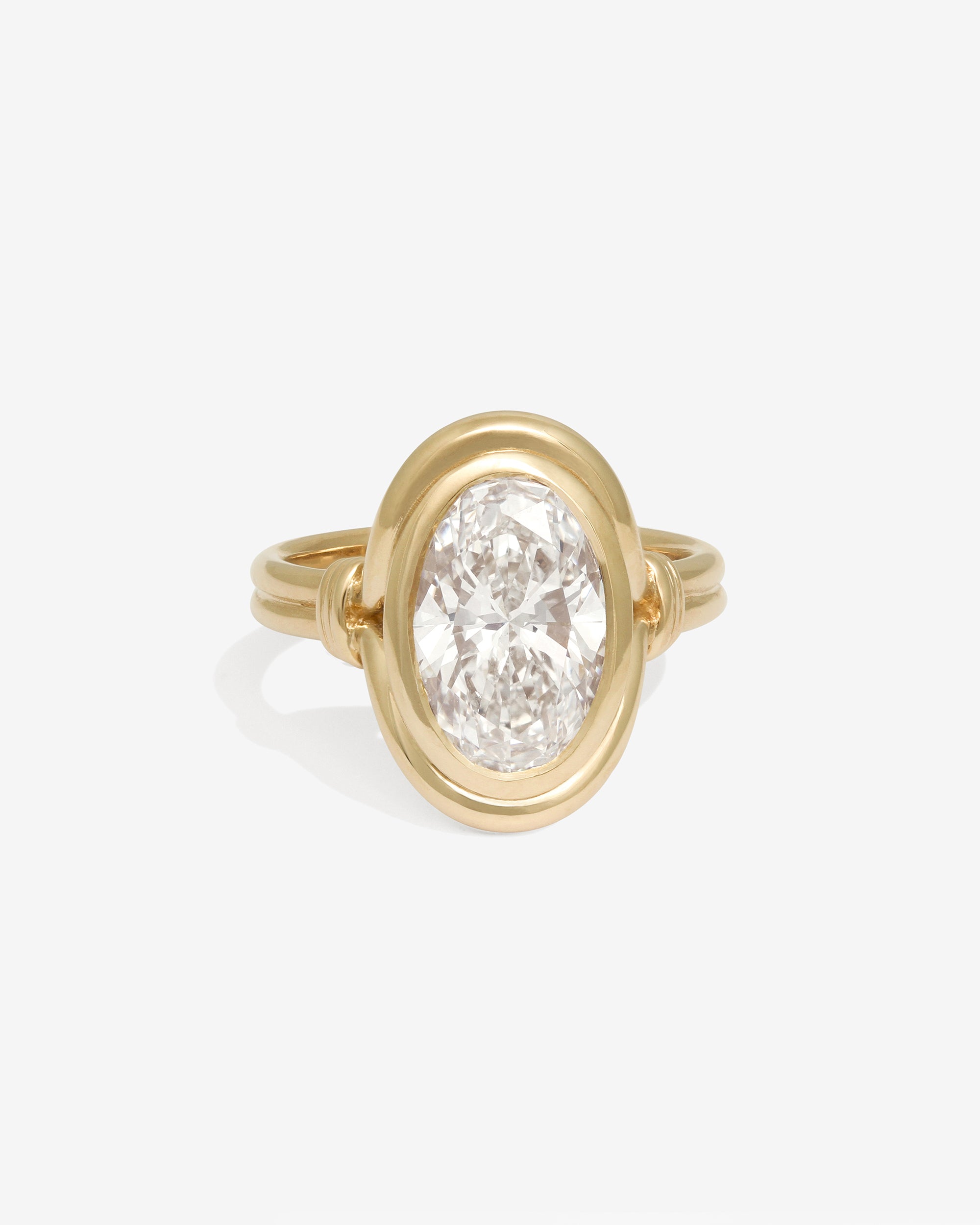 Aura Diamond Ring Solid Gold