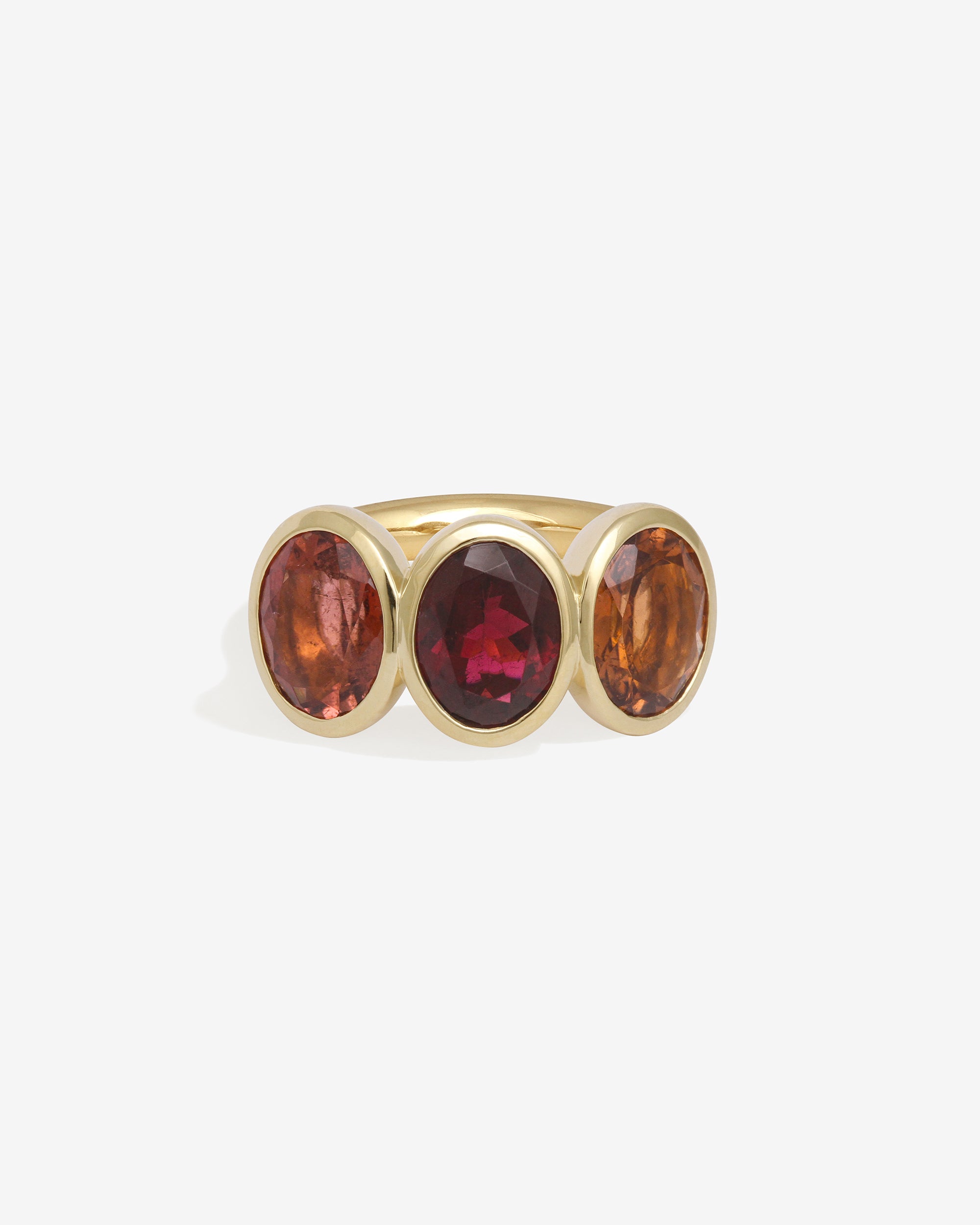 Beloved Trilogy 0.3 Ring Solid Gold