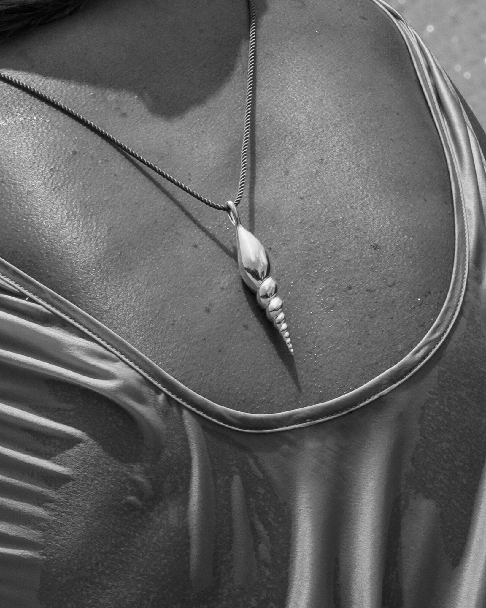 Spire Cord Necklace Silver