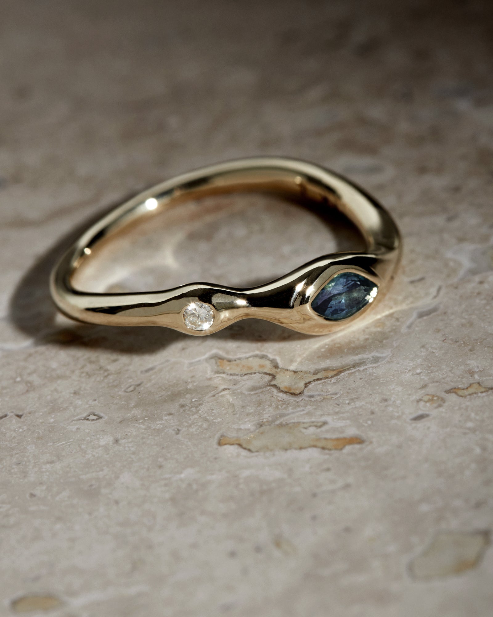 Moody sapphire engagement rings shop
