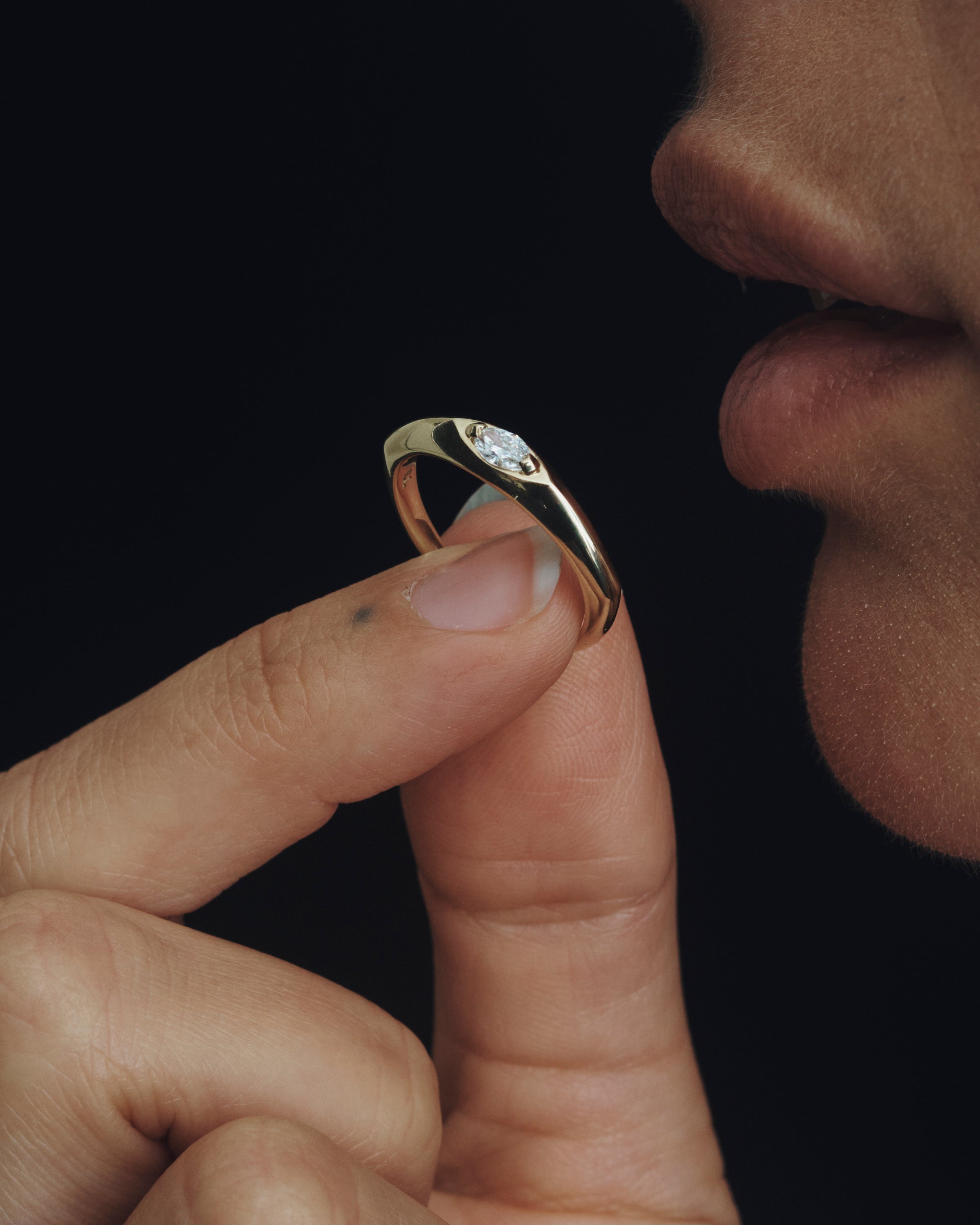 Saba Ring Diamond Solid Gold